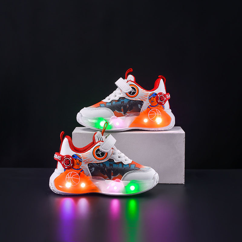 CA Zapatos deportivos para niños, primavera y otoño, nuevos zapatos con luz LED para niños, zapatos casuales de baloncesto transpirables de malla