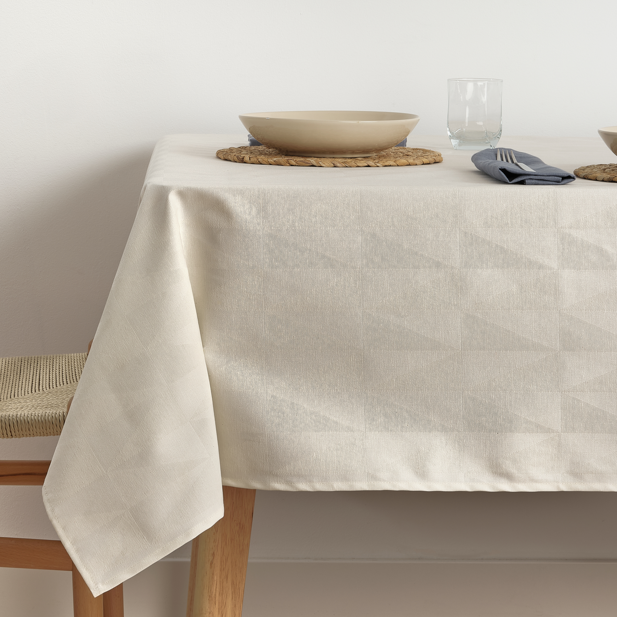 BL Belum Mantel Antimanchas Jacquard - Resistente Al Agua - para Mesas Cuadradas, Rectangulares o Ovaladas - Algodón Orgánico Combinado - Fabricado en España