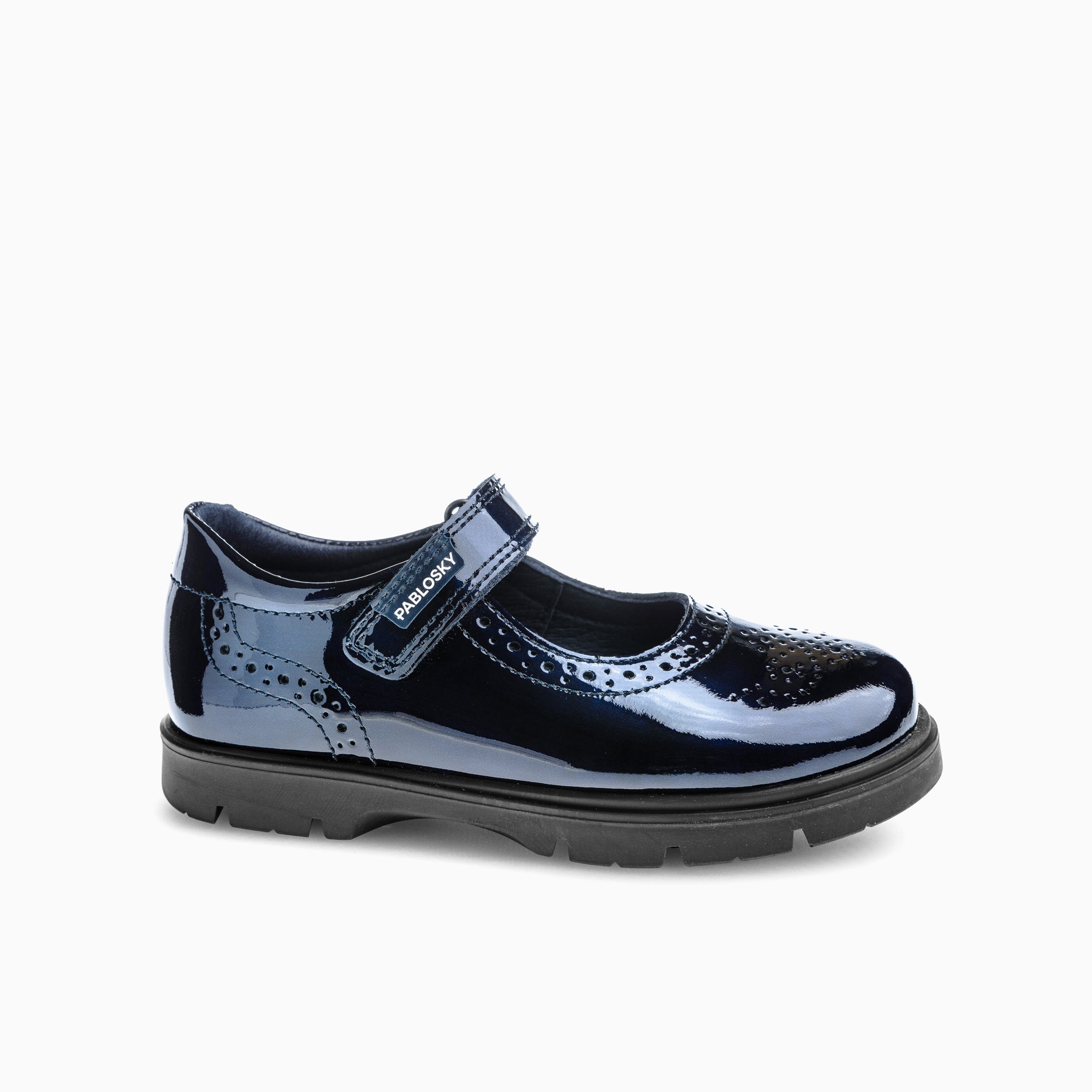 Pablosky - Zapatos colegiales Sapiens Charol 360229 para niña, exterior en charol azul marino con cierre de velcro y suela sintética resistente