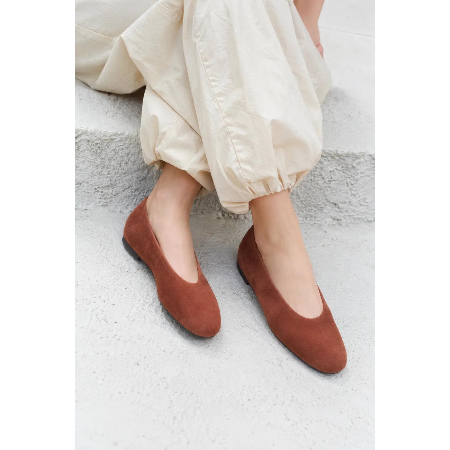 Vagabond Bailarinas Aleya Rojo Oscuro Ante
