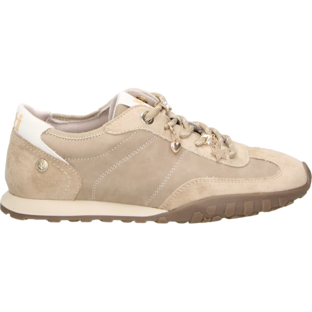 XTI | Zapatillas Planas XTI para Mujer – Deportiva Casual en Color Beige con Detalles – Sneakers con Cordones – Estilosas – Cómodas y Versátiles – Vegan – Modelo 146146