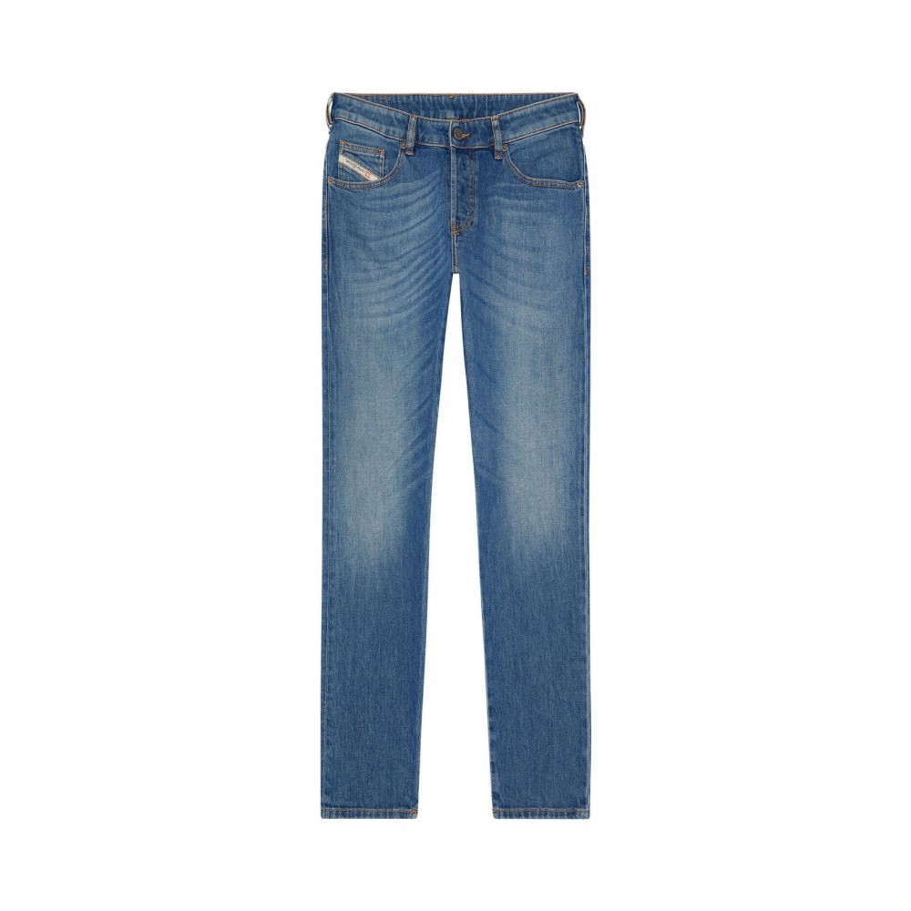 Pantalón Vaquero D-Yennox, Marca Diesel, Color Denim, Variedad de tallas, Para Hombre