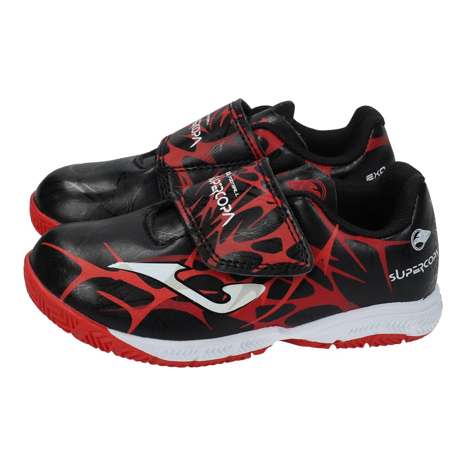 Zapatillas marca JOMA para niño en color negro. Zapatillas fútbol sala niño Joma Supercopa JR, cierre adhesivo, suela antideslizante para indoor