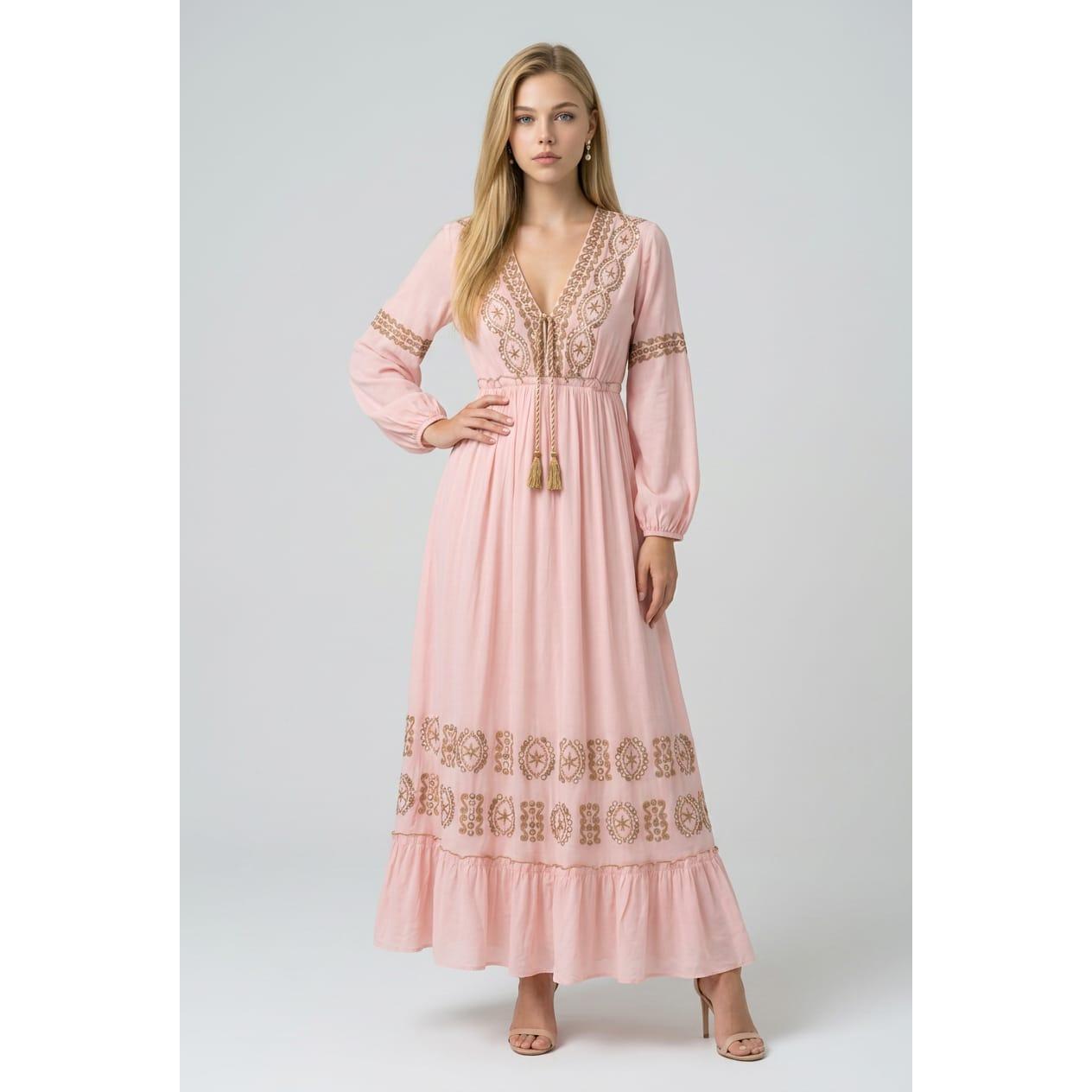 Vestido largo boho Marca BanBat para mujer de viscosa 100%, con bordados artesanales, escote en V y cintura elástica ajustable, ideal para primavera y verano REF: 12451