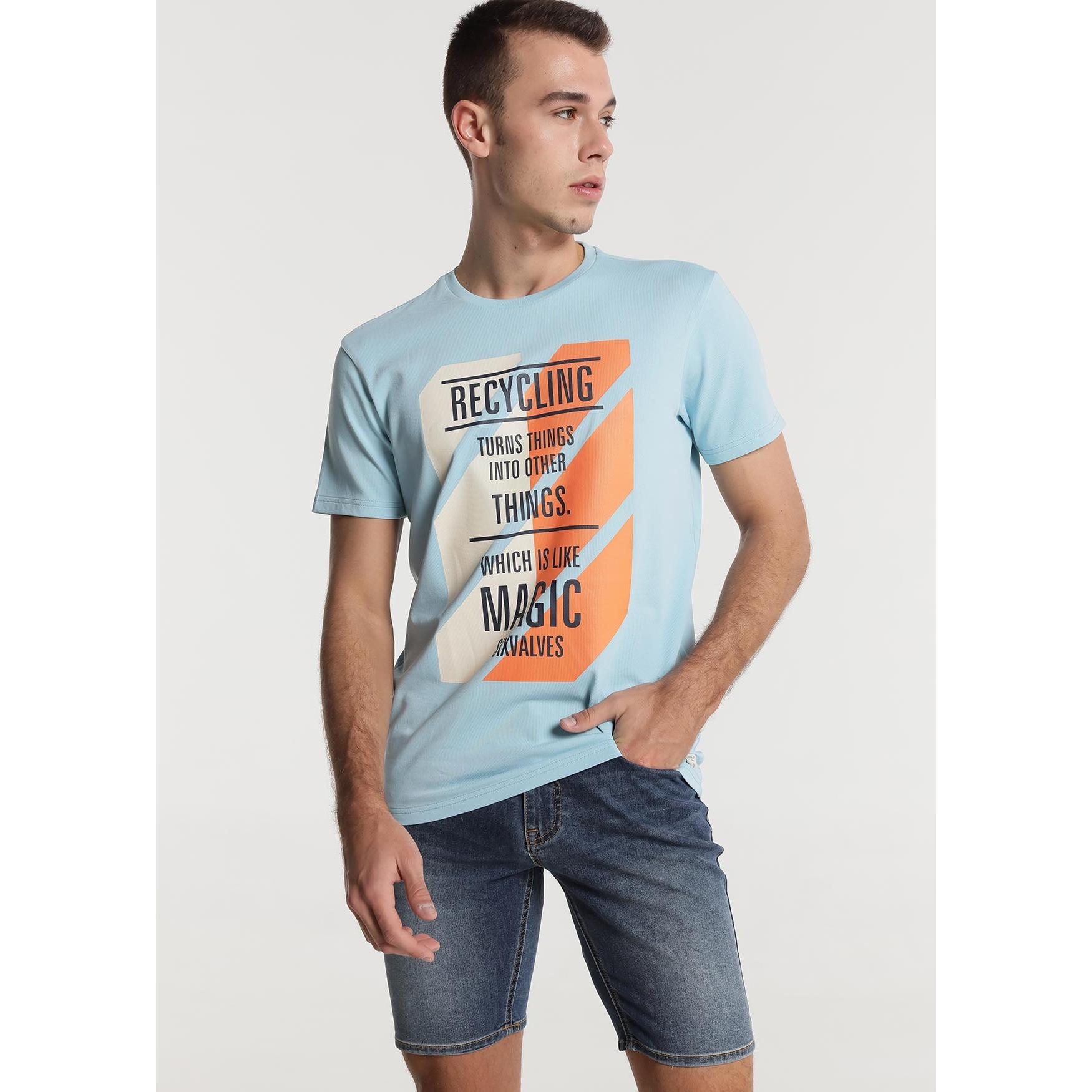 SIX VALVES - Camiseta manga corta cuello caja con grafica recycling magic