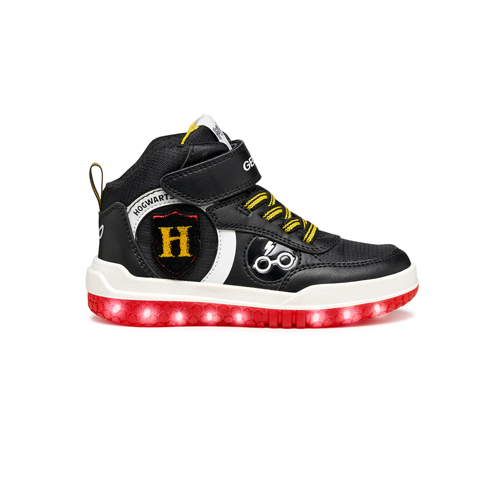 Zapatillas Geox modelo J56Mcd C0048 J Buzzerlight en color Negro
