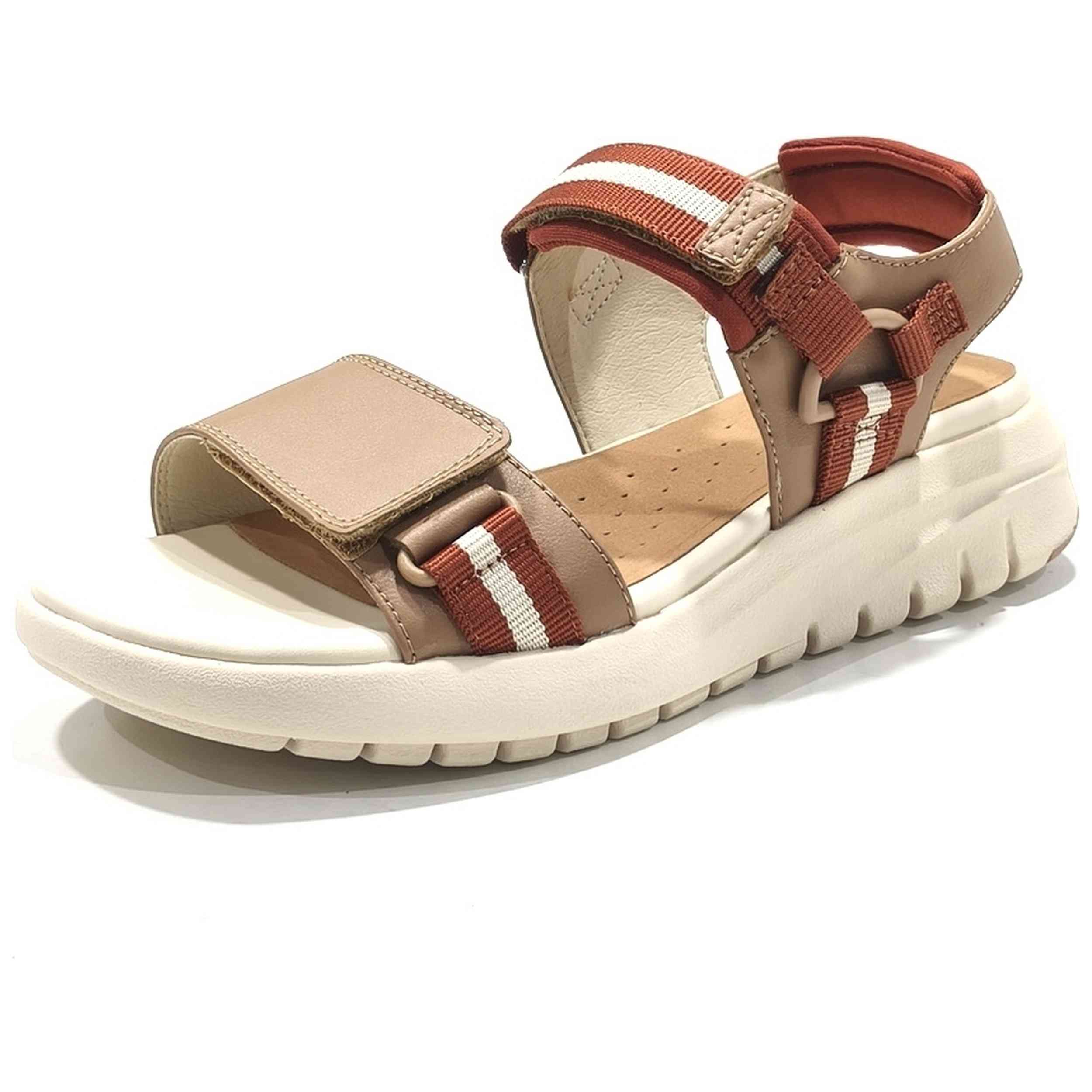 Sandalias Geox modelo Flextride para Mujer en color Marron