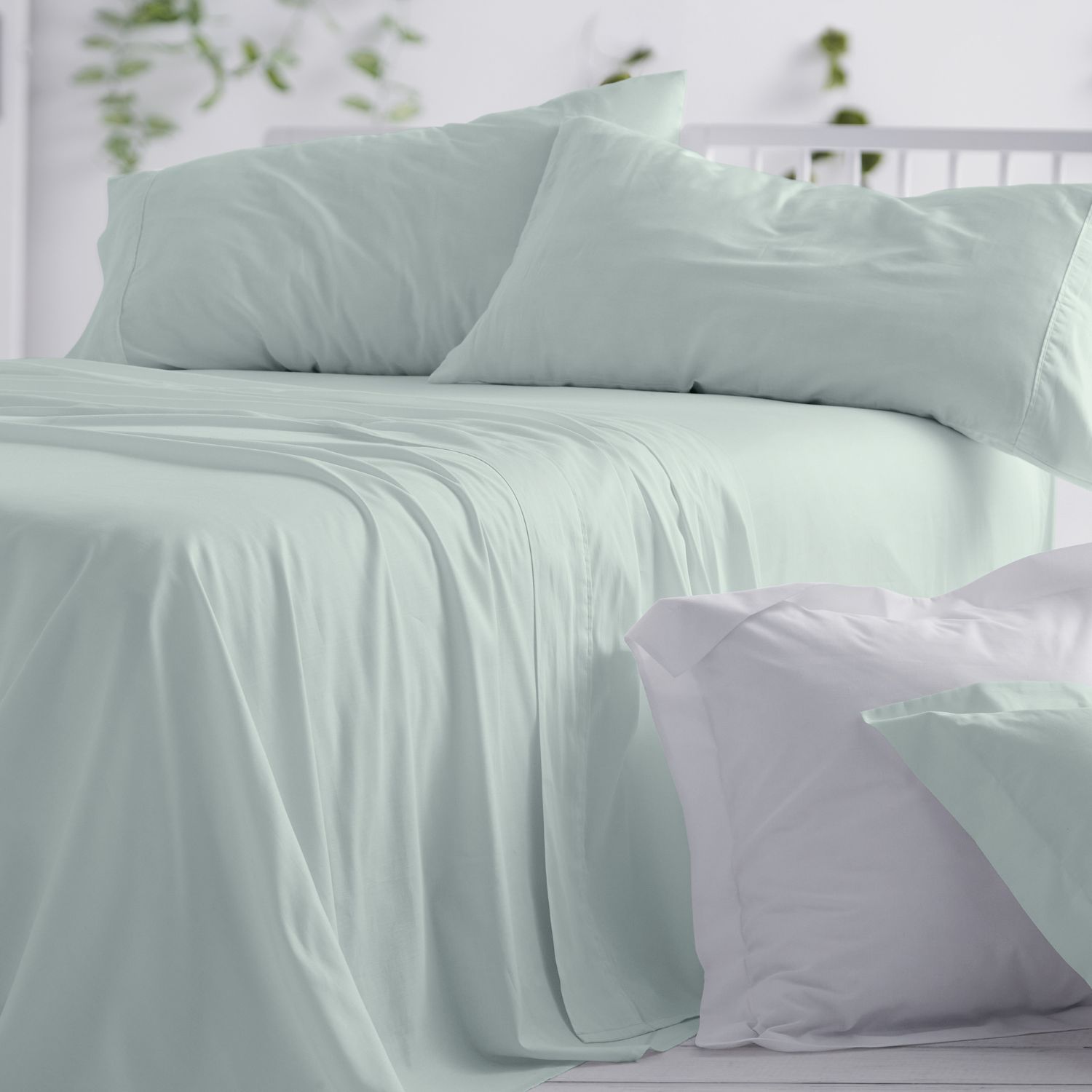 Juego sábanas Diseño 400. BURRITO BLANCO. Incluye sábana encimera, bajera y 1/2 fundas de almohadas. Juego de sábanas en tejido liso.Disponible en color  Blanco,Azul,Nude,Menta,Gris y Crudo. 100% Algodón. Tamaños 90, 105,135,150/160,180 y 200cm