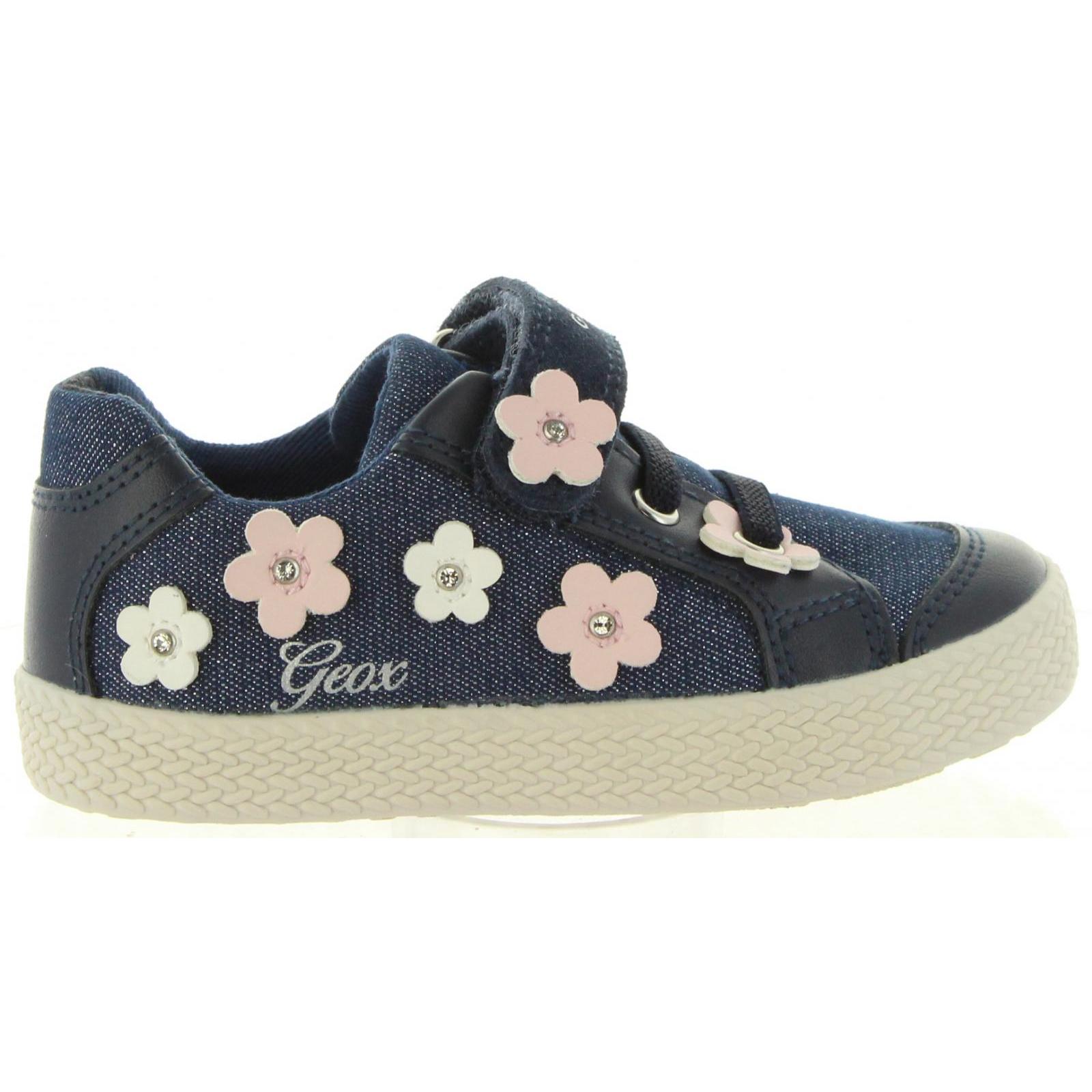 GEOX B92D5A 0LGBC B KILWI C4005 AVIO girls' sneakers with cushioned insole, non-slip sole for safety, flexible imitation leather, perfect casual kids sneakers for autumn/winter wear.