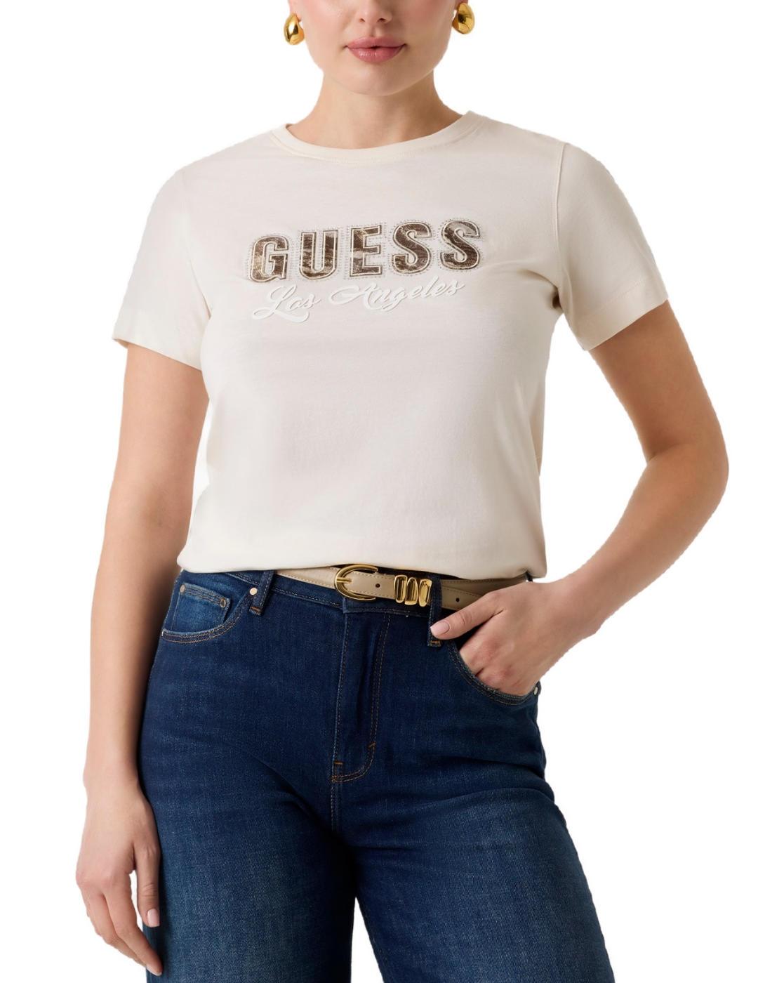 Camiseta Guess Snake corte regular crudo de mujer