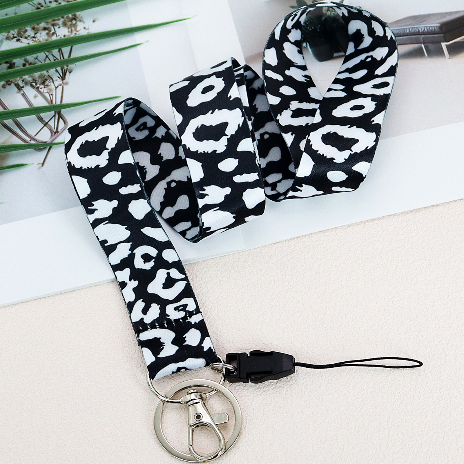 TK Lanyard De Móvil Con Estampado De Leopardo Cadena Para Portar Tarjetas De Identificación Llavero Llavero Colgante Accesorios Regalos