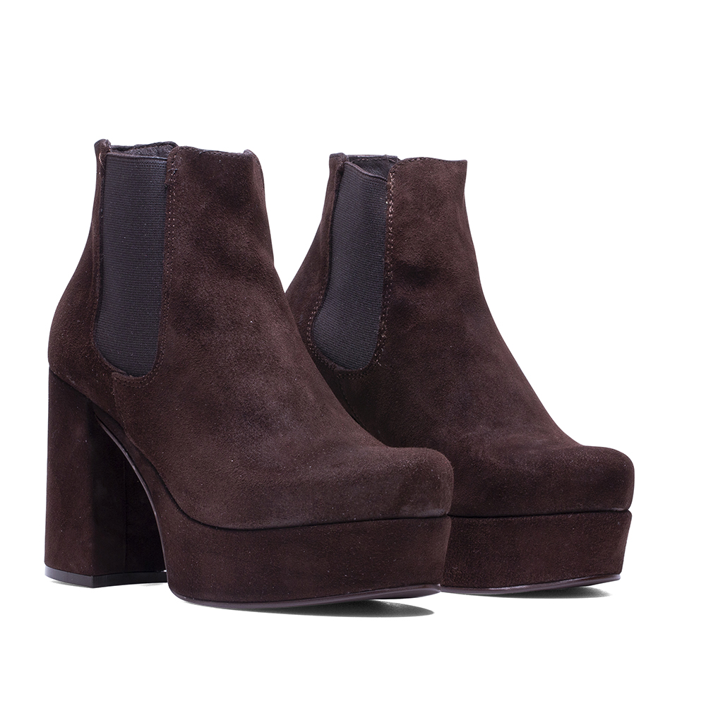 Botines de Mujer Helene Rouge F-4251 en Serraje Marrón con Tacón Alto de 80mm, Comodidad y Estilo para la Temporada I24: Diseño Versátil con Plataforma y Suela de Goma, Fabricados en España con Materi