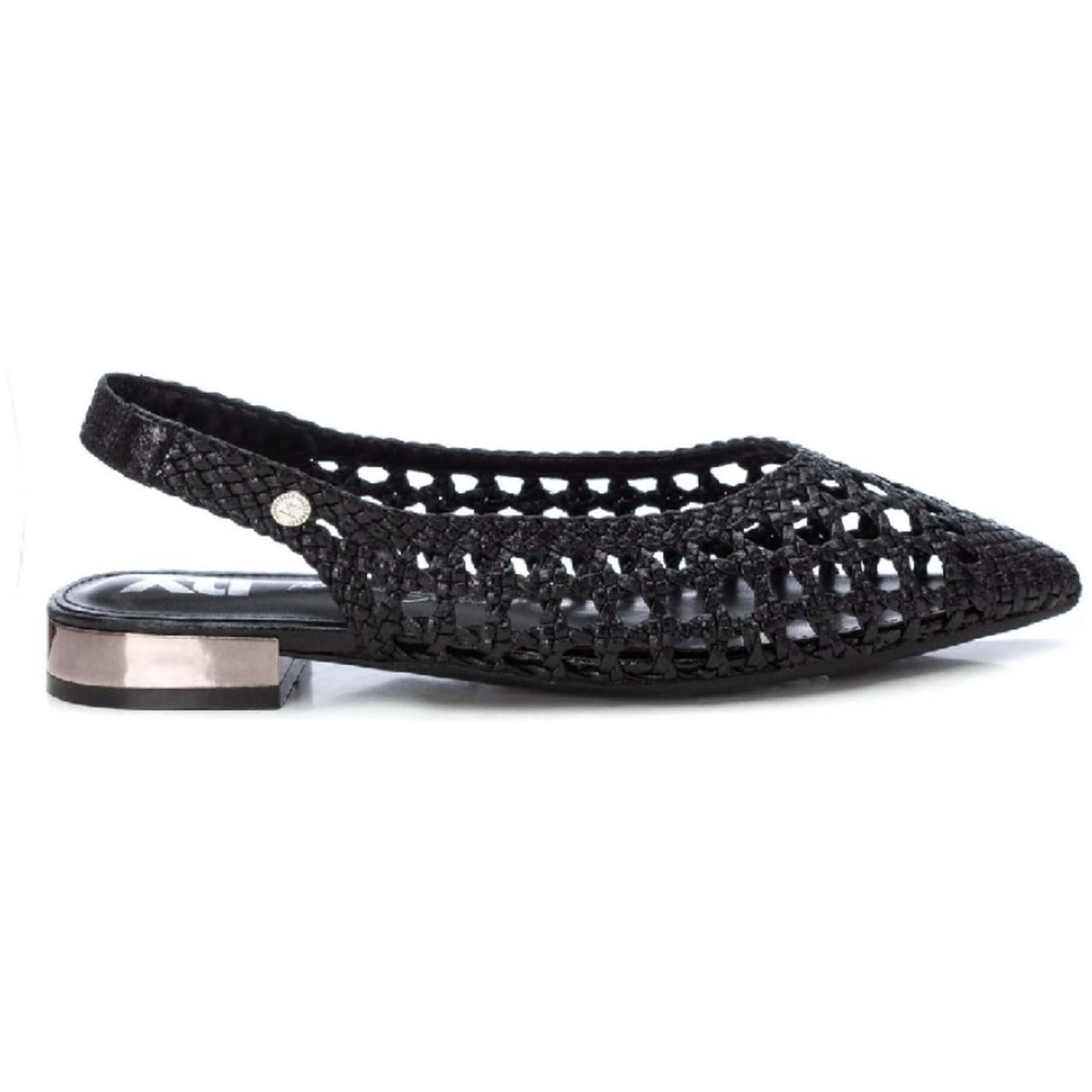 Sandalias XTI  para mujer en color negro