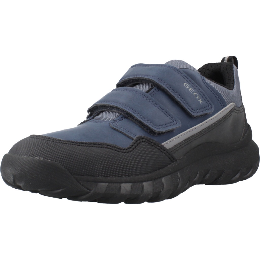 Zapatillas Niño Marca Geox Modelo J Simbyos Boy