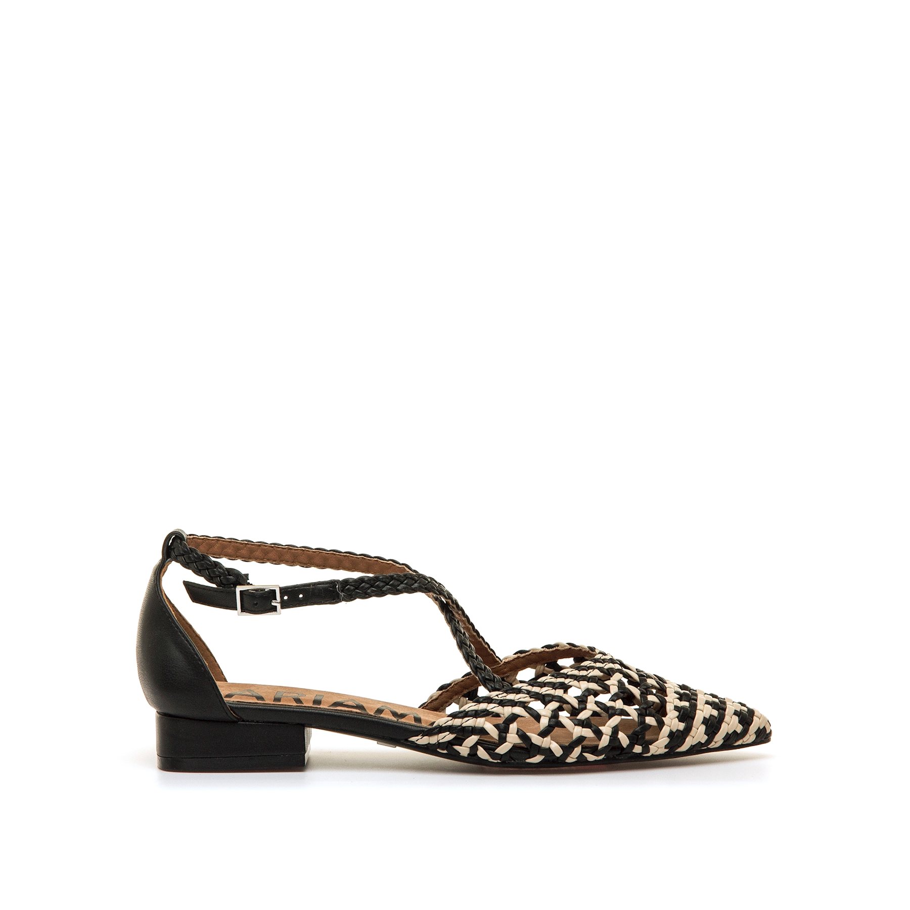 MARIAMARE zapatos planos mujer luin negro con cierre hebilla y tipo de puntera afilada