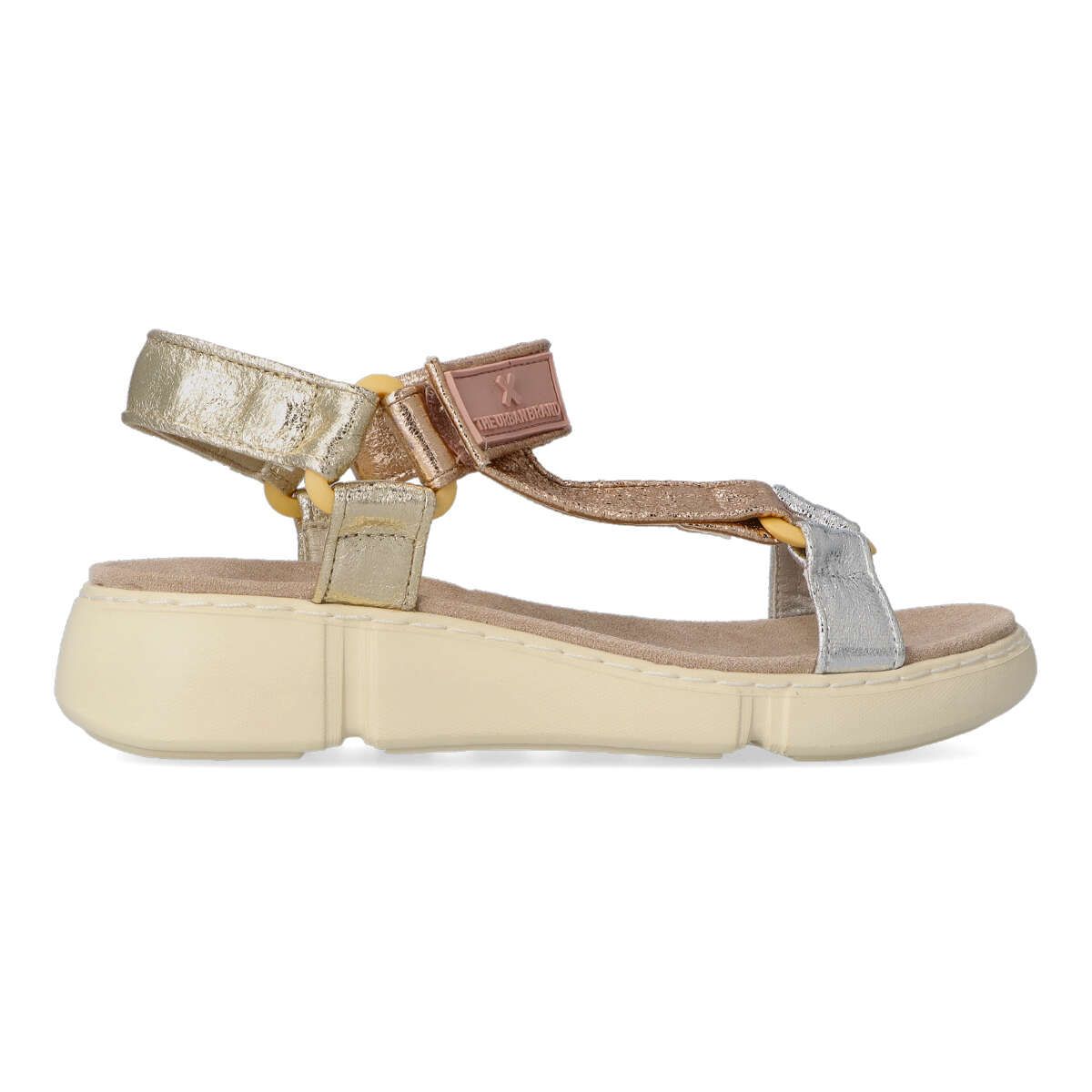 XTI Sandalia Deportiva Textil Velcro en Color Nude-plata-oro
