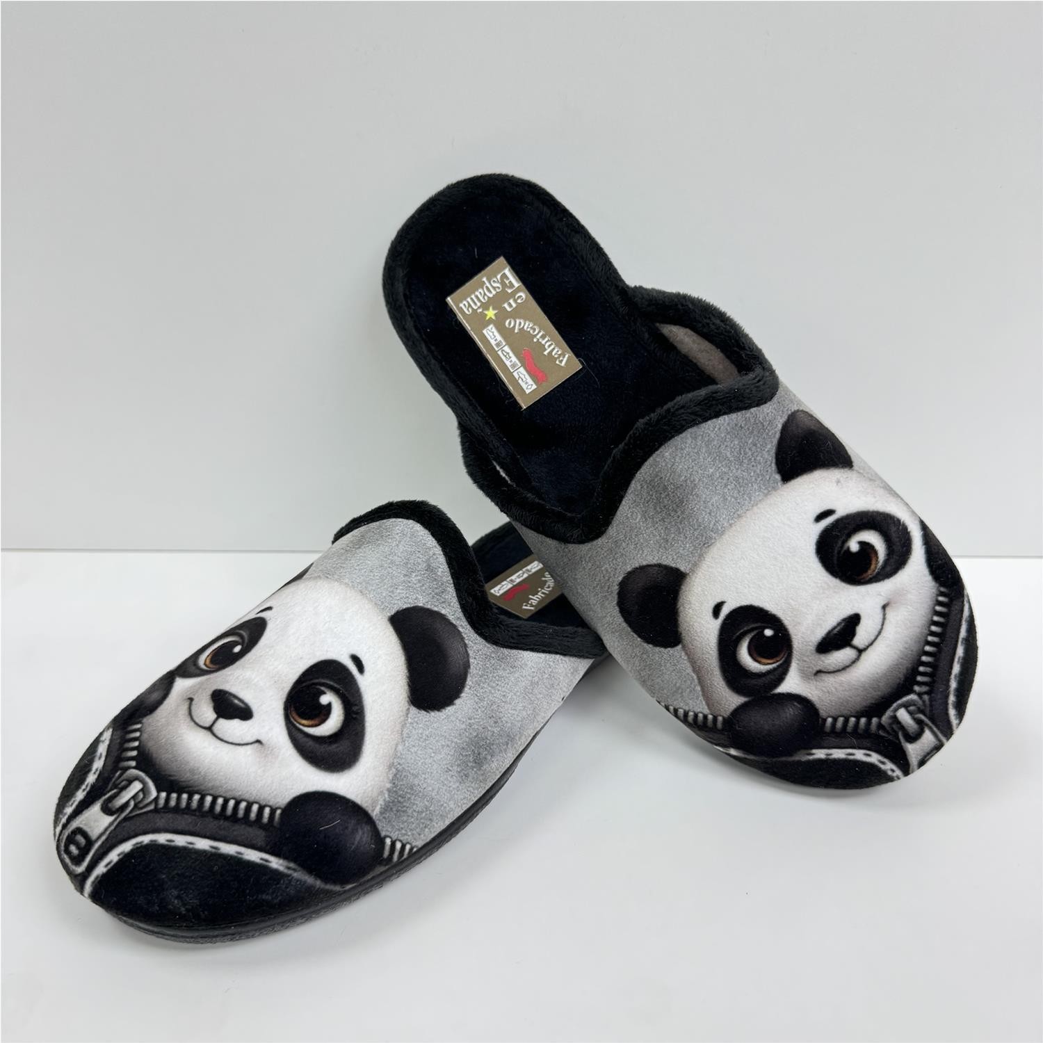 Zapatilla Panda Negro