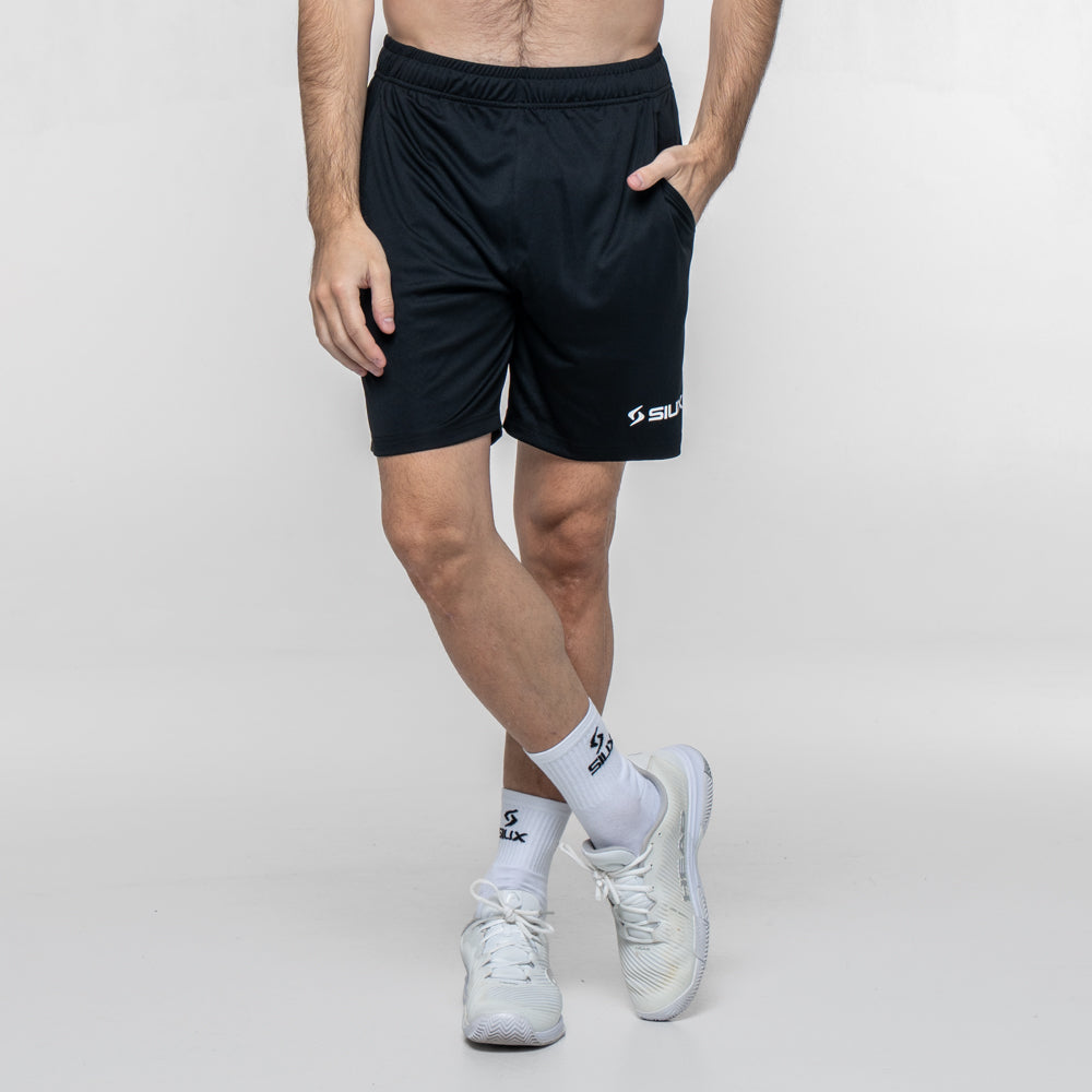 Siux - Pantalón de Pádel Negro Club Hombre - Elástico y Transpirable para Máxima Movilidad - Ropa Deportiva para Pádel - Pantalón Deportivo - Tejido Elástico - Tejido Transpirable
