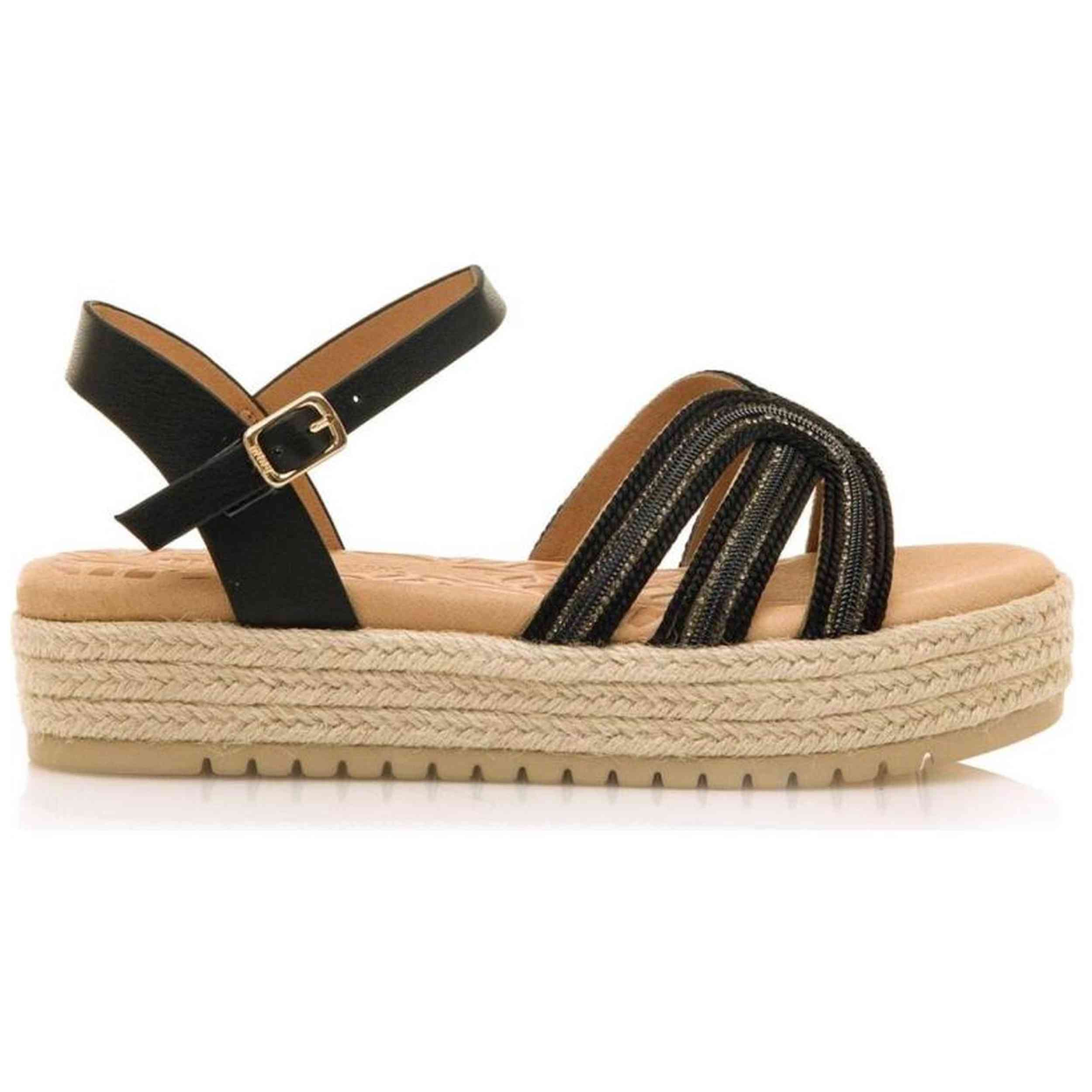 Sandalias Mustang modelo 10225-756496 para Mujer en color Negro