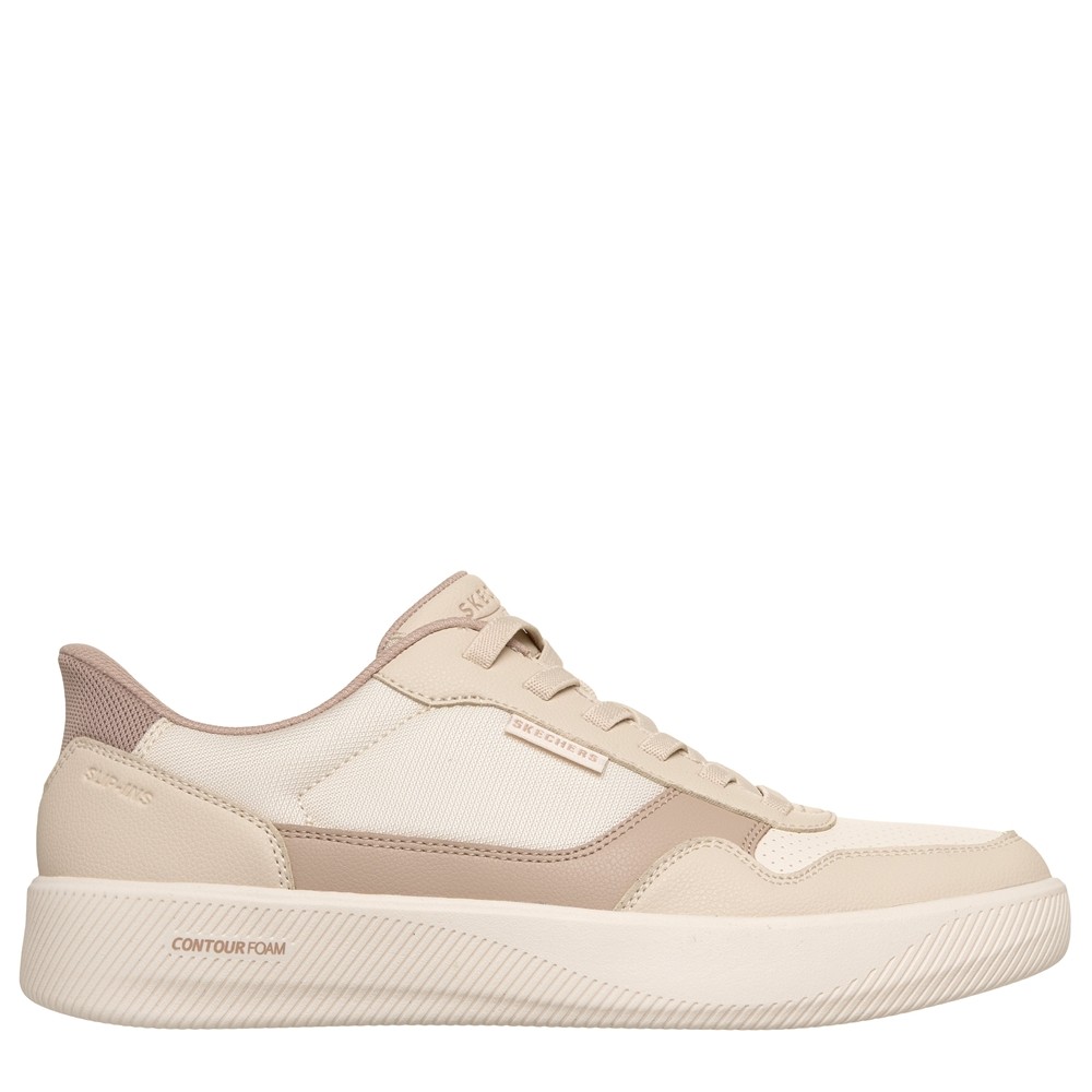 Cómoda Zapatillas hombre Skechers Slip-ins® ARCH FIT COURT BREAK, diseño clásico beig. Talón Heel Pillow, ajuste sin manos y plantilla Arch Fit® con soporte en el arco Altura Tacón bajo (1-3 cm) Referencia 183402-NAT