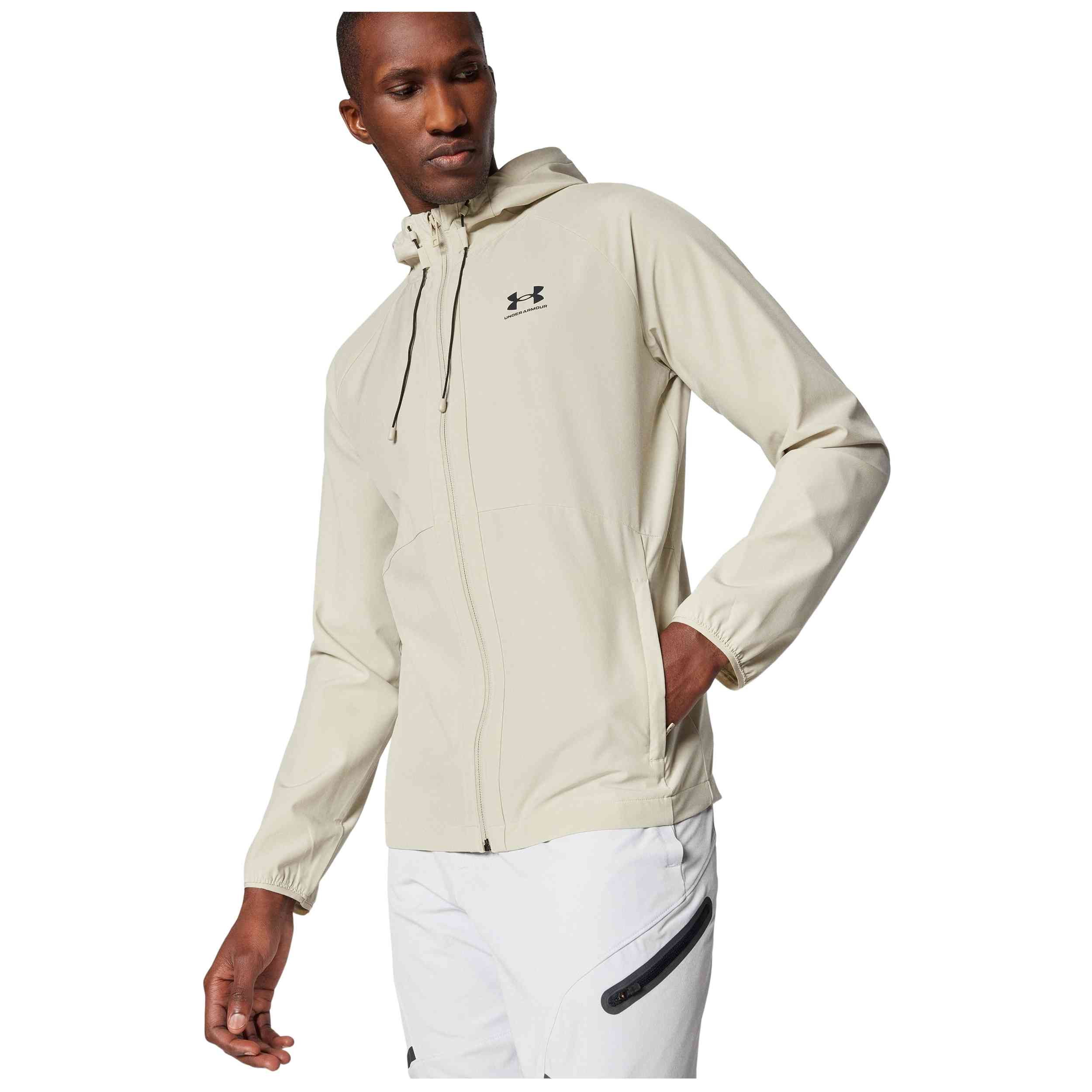 Cortaviento Under Armour modelo 6003001-289 para Hombre en color Beige