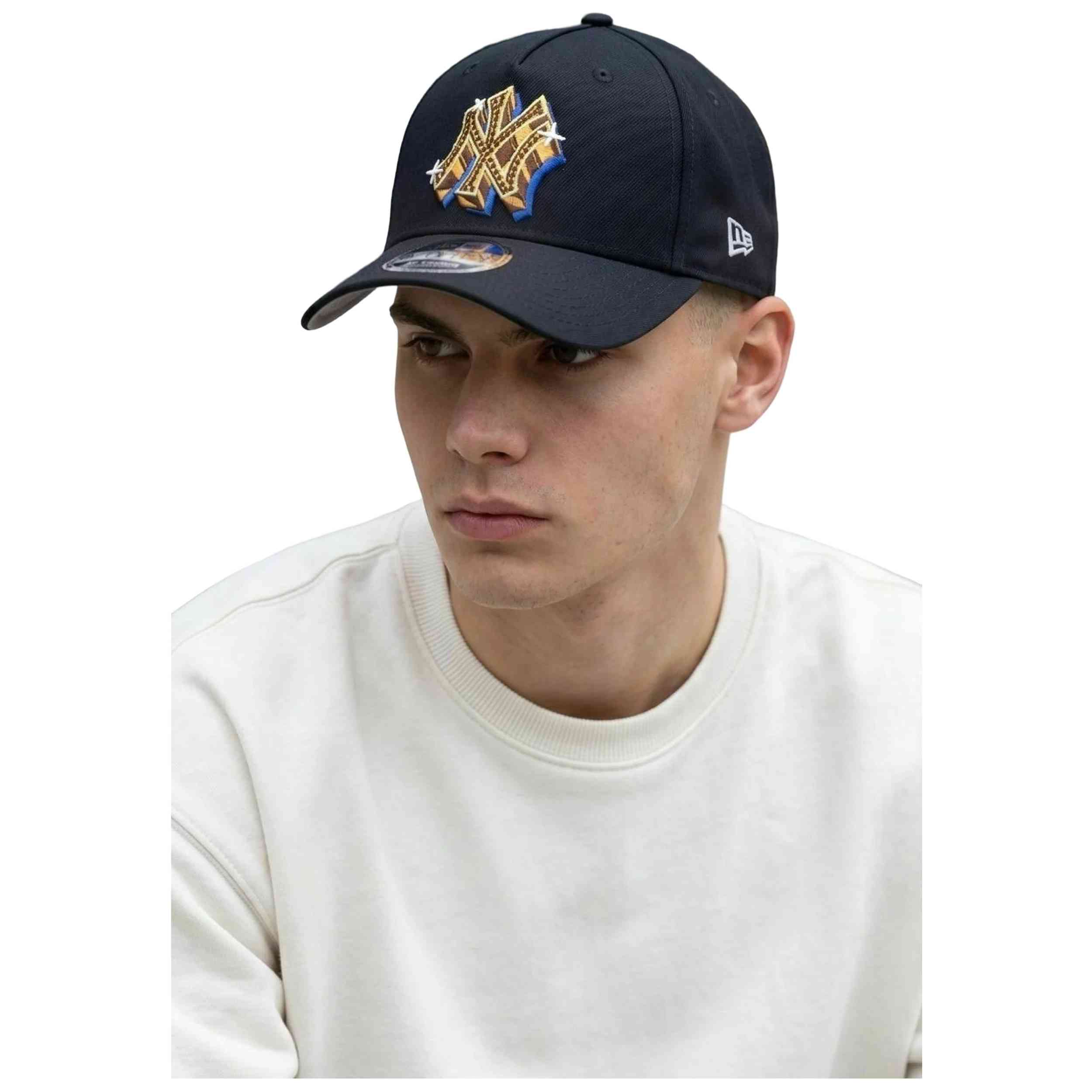 Gorro New Era modelo 940Mc Af Emblem 25821 Neyyan Otc