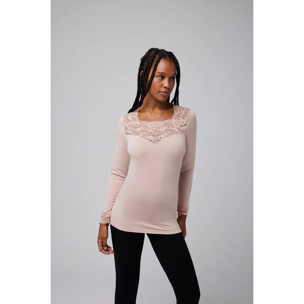 Camiseta Térmica Mujer Ysabel Mora 70005 Nude : Manga Larga, Cuello de Fantasía y Detalles en Blonda.