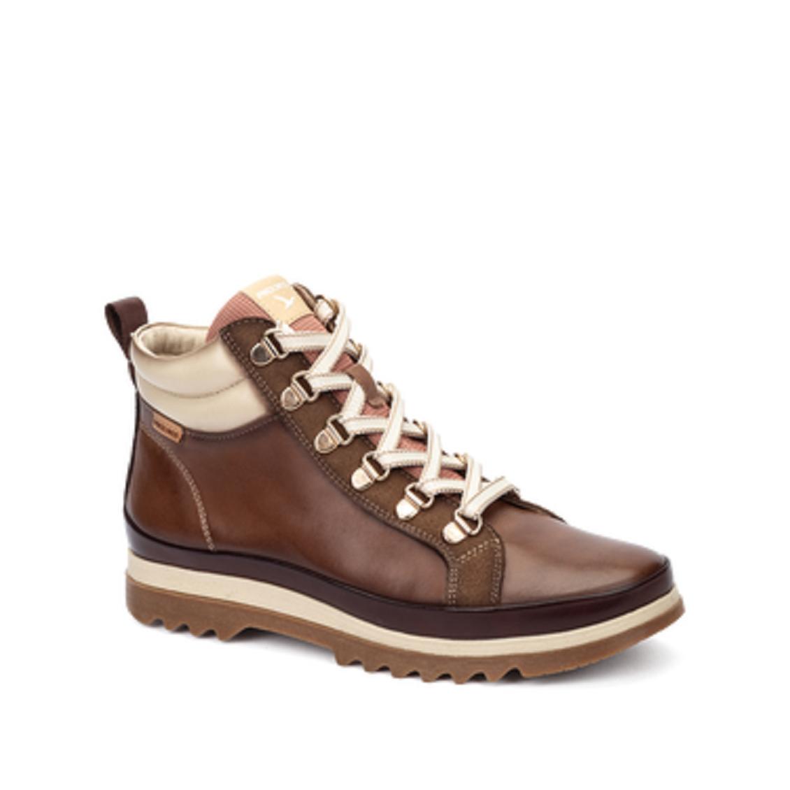 PIKOLINOS VIGO W3W-8564C9 BOTA DEPORTIVA EN PIEL DE PRIMERA CALIDAD, COLOR TOPO, CORDÓN Y CREMALLERA. PLANTILLA EXTRAIBLE.