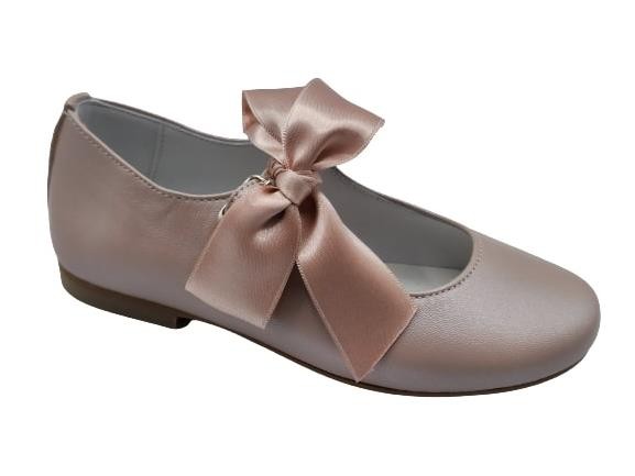 GUXS - Zapatos para vestir niñas modelo 1389 en colores beige, cava y rosa palo, ideales para ocasiones formales y eventos especiales, diseño elegante y cómodo para uso diario