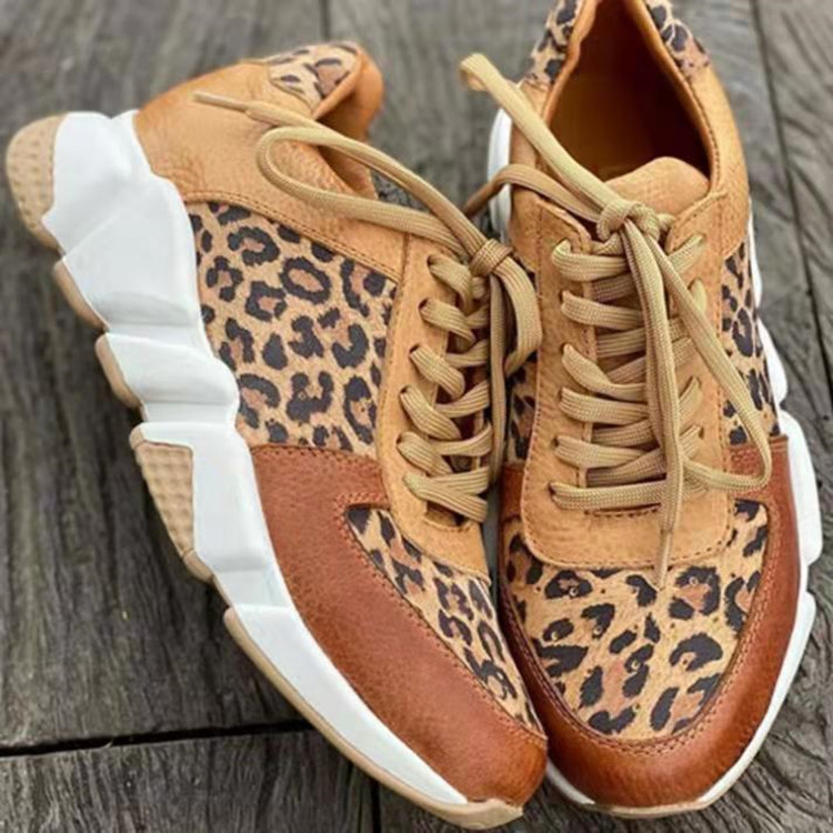 TK Zapatos Deportivos casuales de gran tamaño, Nuevos, de Suela Gruesa y Caña Baja, tipped Redonda y estampado de Leopard a juego, Talla 44.