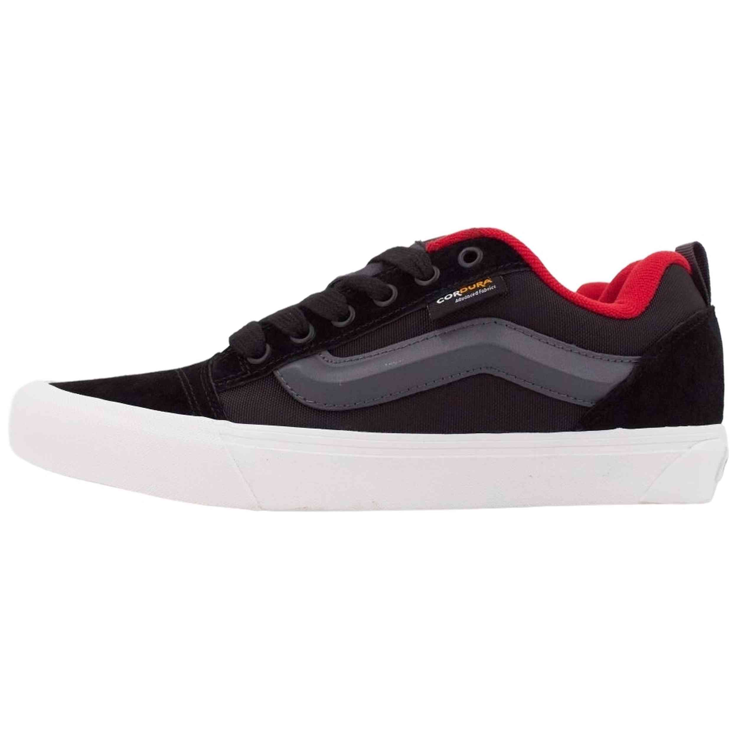 Zapatillas Vans modelo Knu Skool Cordura para hombre y mujer en color Negro