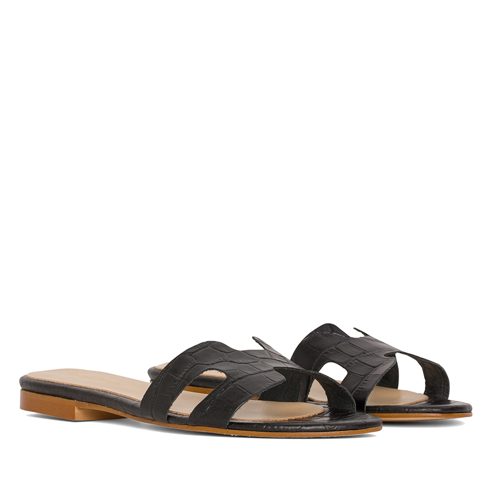 Sandalias Annetta en piel coco negro para mujer, estilo contemporáneo y comodidad atemporal, hechas en España con tacón medio de 50-75mm y suela de goma; versátiles para trabajo, eventos o salidas inf