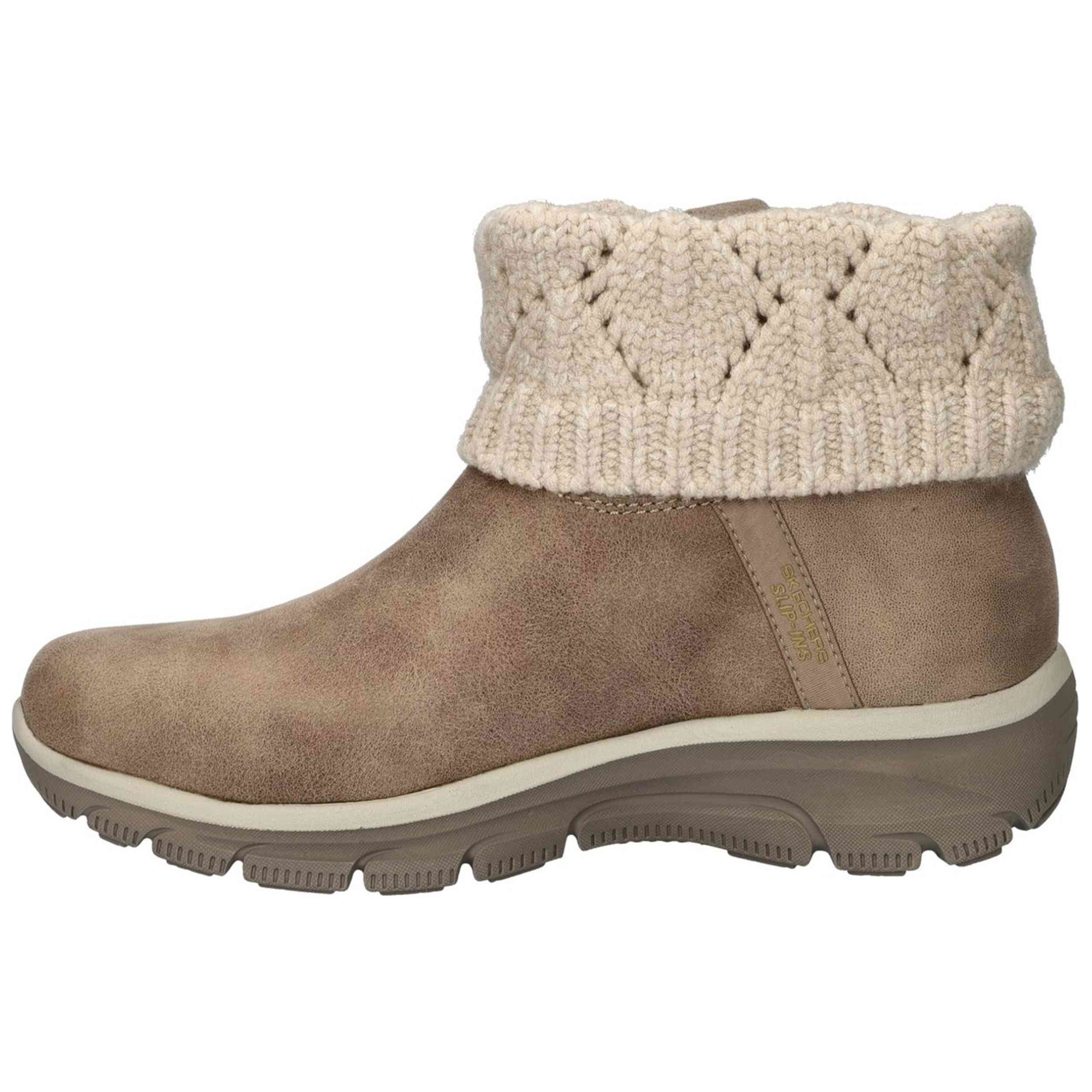 Calzado Skechers modelo Easy Going en color Beig