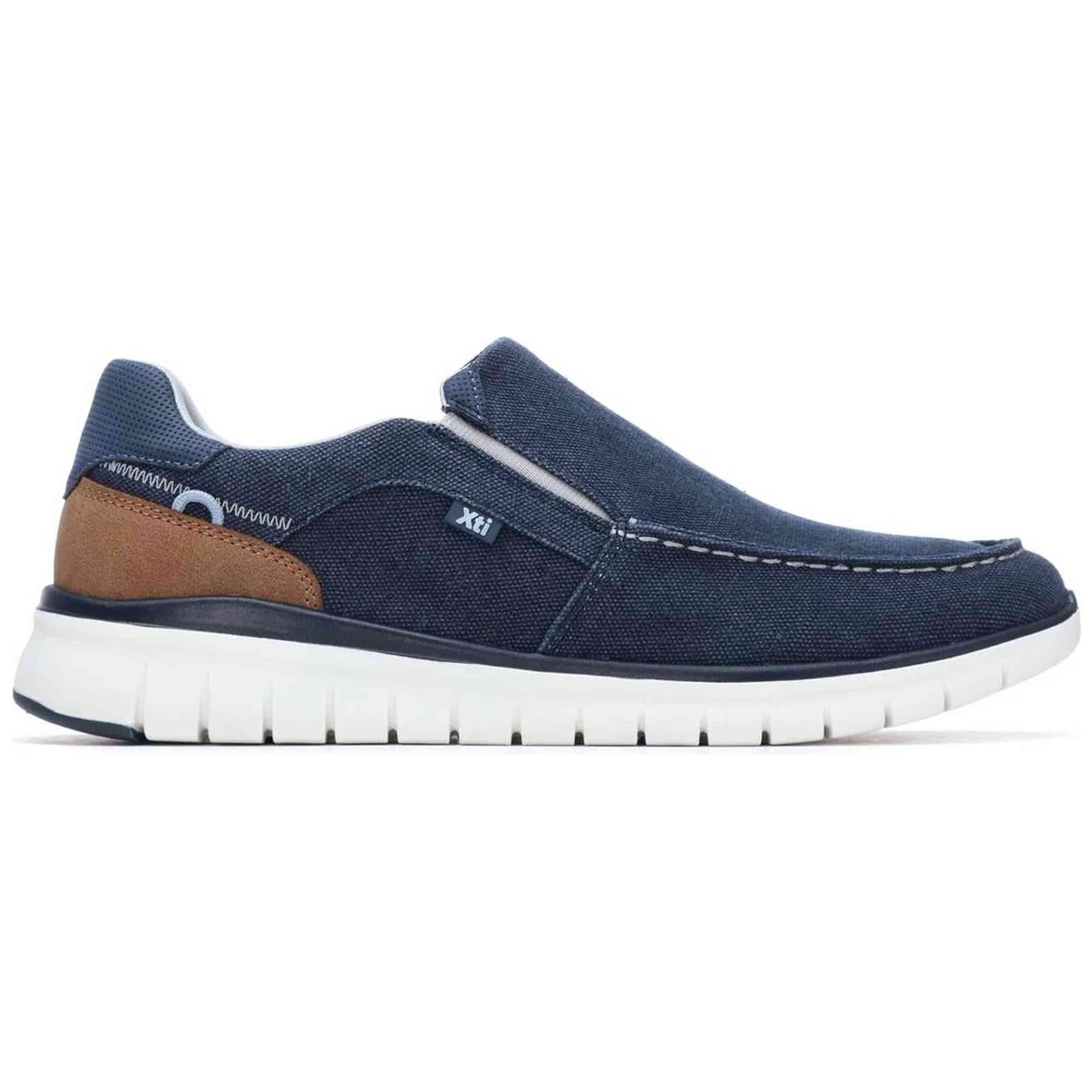 Zapatos Xti modelo Zapato Cro Tex. Navy en color Marino