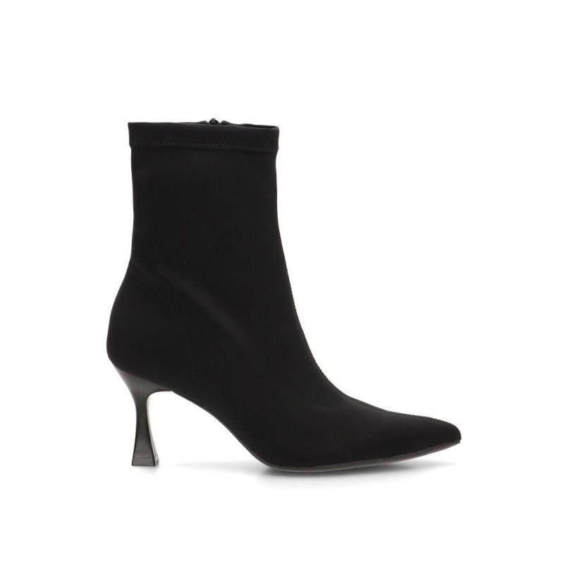 Botin Weekend Etika - Mujer - Tacón Medio - Modelo 32032 - Color Negro