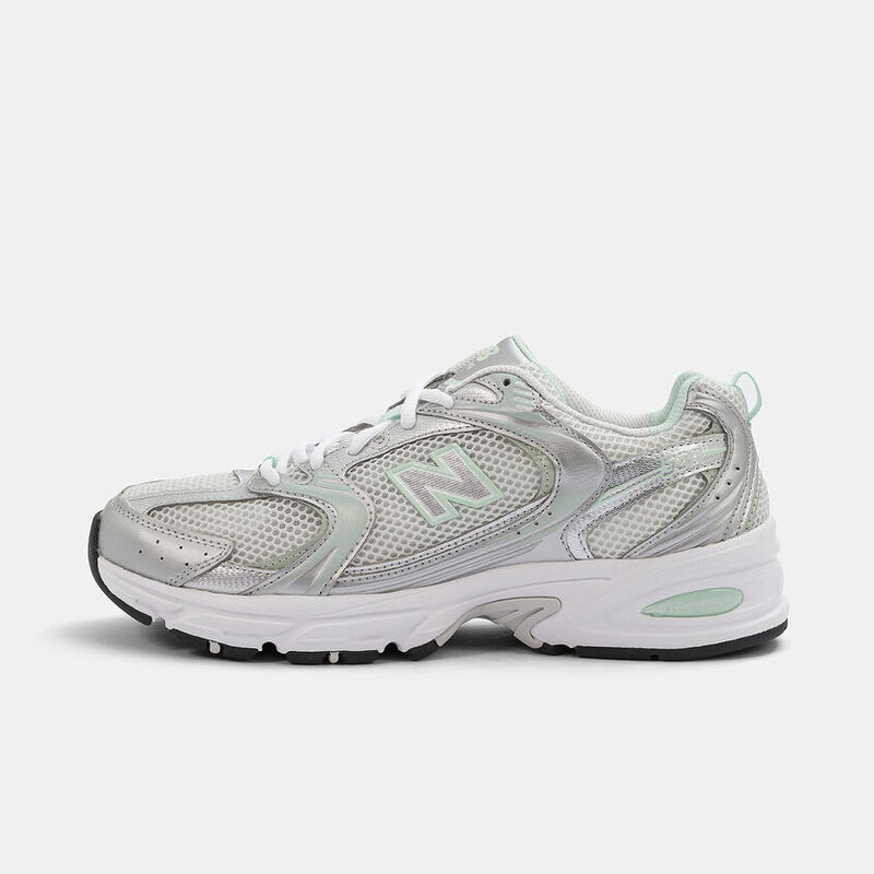 Zapatilla New Balance 530 Zeld Gris
