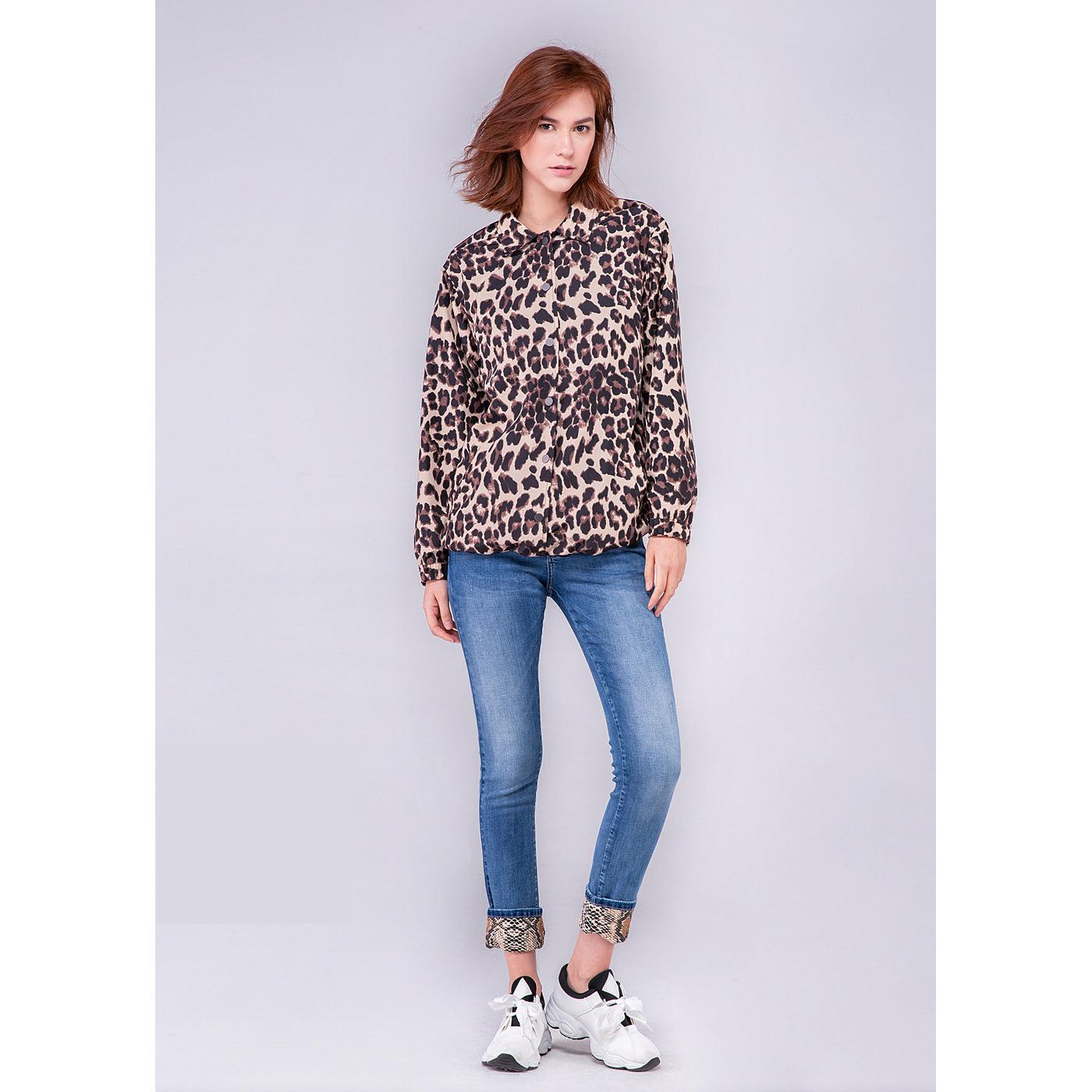 Blusa manga larga estampado animal print casual urbana - Beige