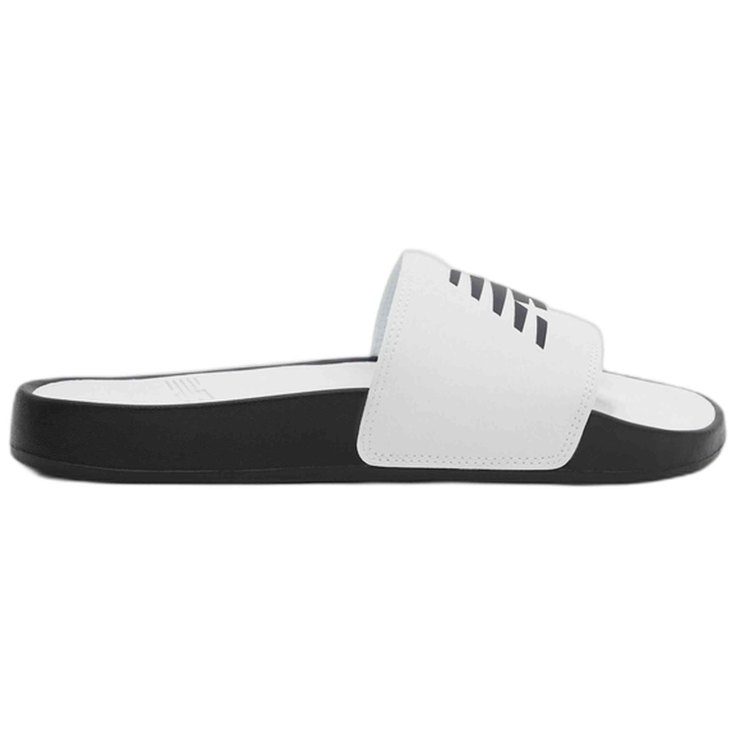Chanclas New Balance modelo SUF200-B2 para HOMBRE en color Blanco