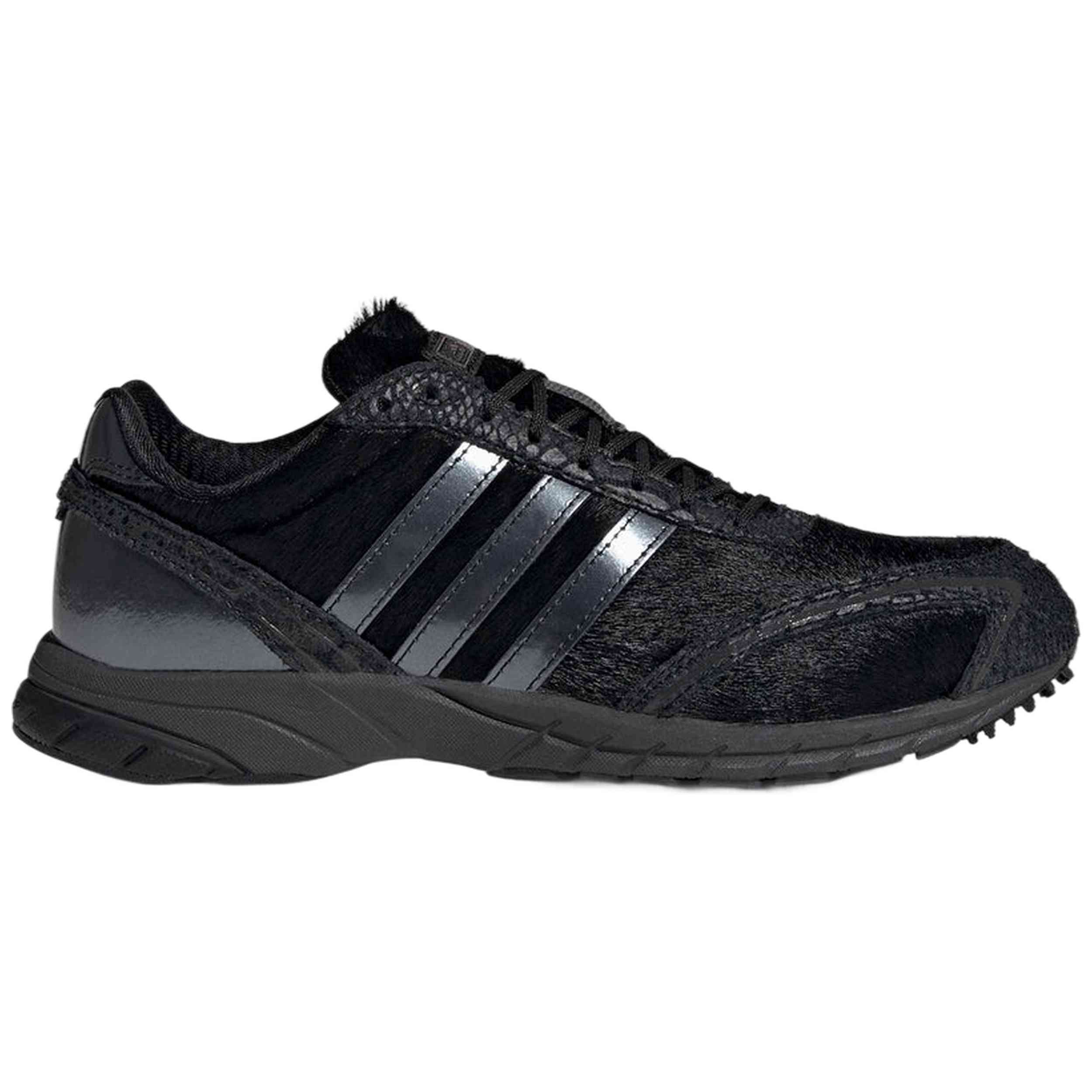 Zapatilla Adidas modelo IH4513 para Mujer en color Negro