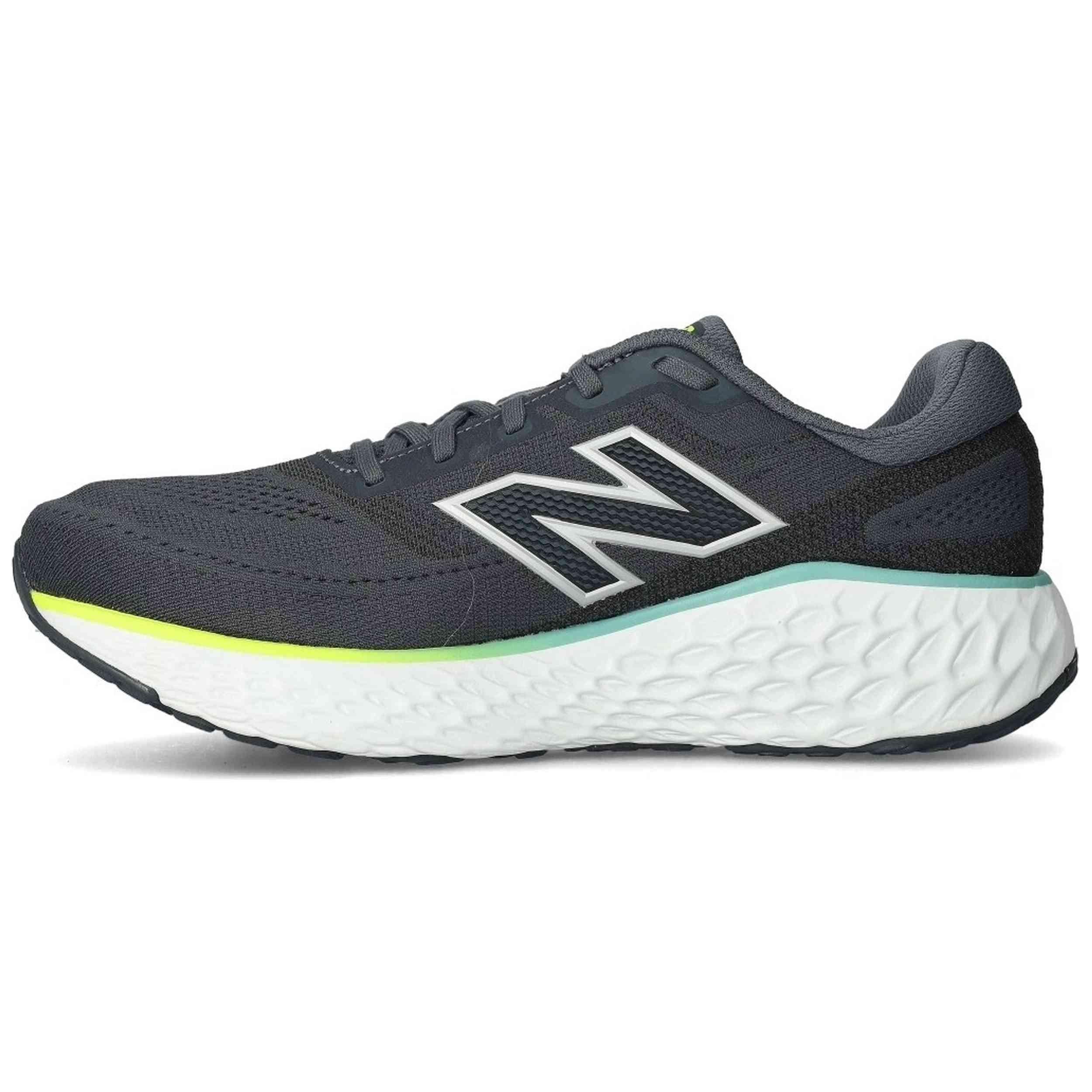 Zapatillas De Running New Balance modelo MEVOZ60R para Hombre en color Negro