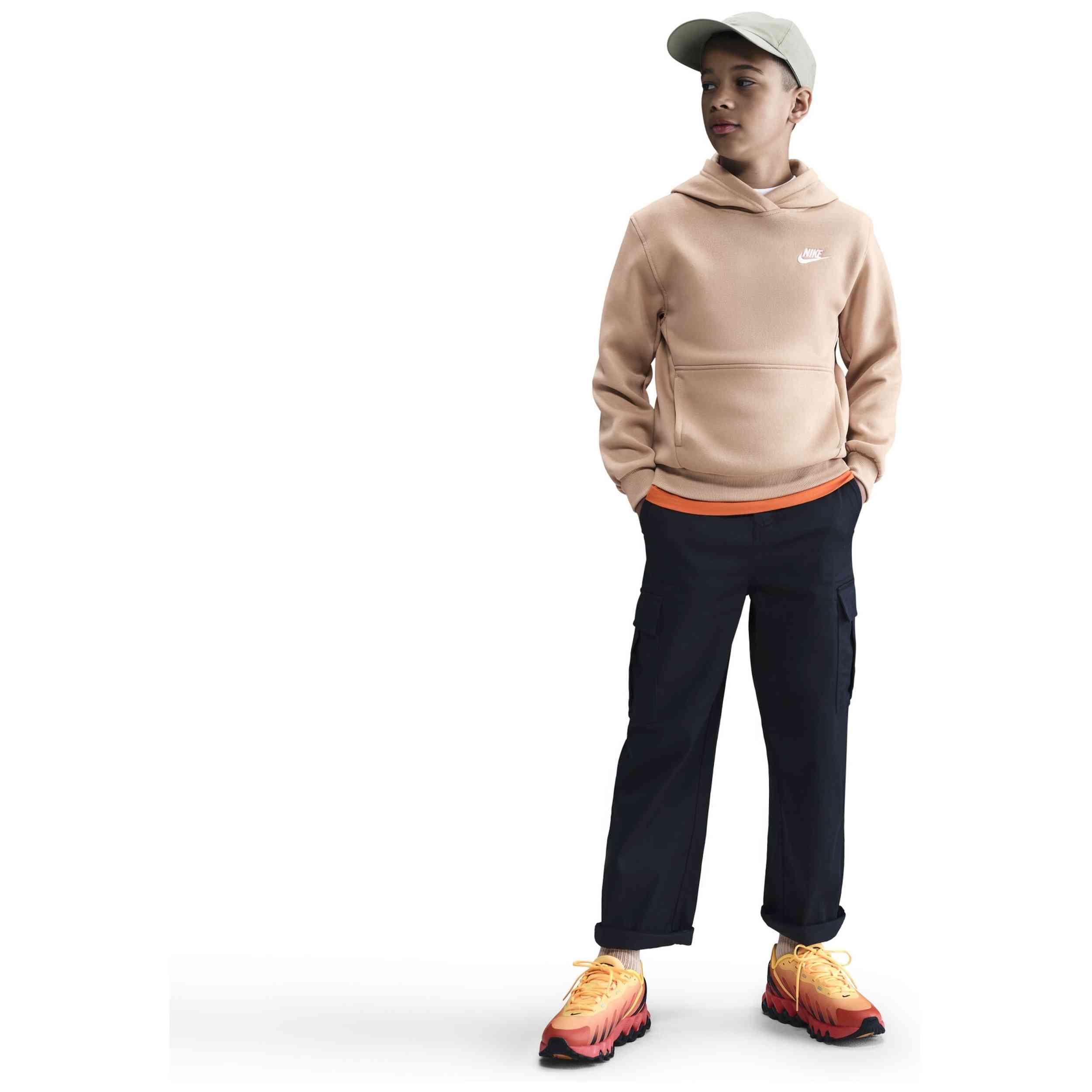 Sudadera Nike Sportwear Club Flecee Nike en color Beige