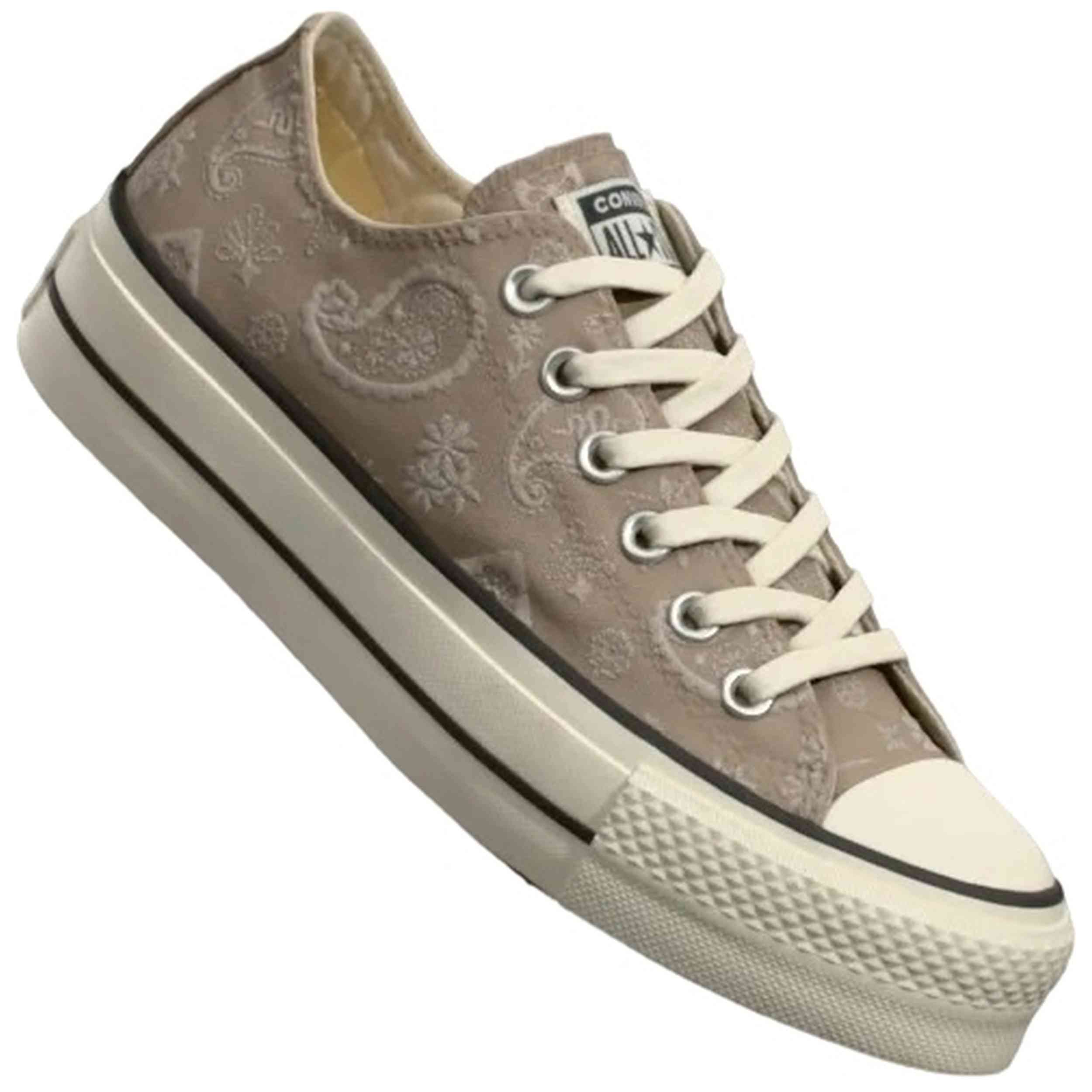 Calzado Converse en color