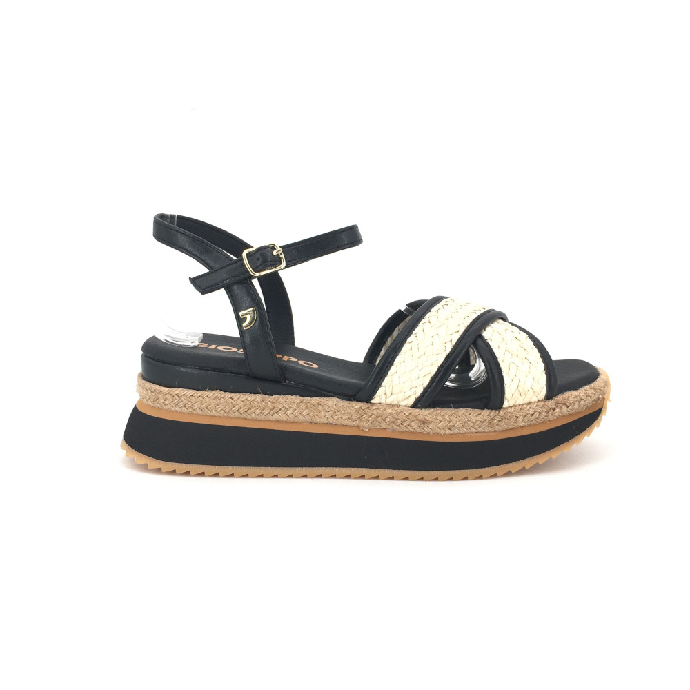 Sandalia Gioseppo para mujer, mod.74032, Sandalia Gioseppo cruzada de mujer