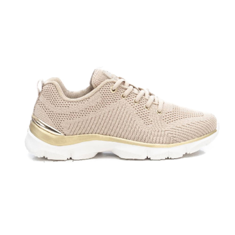 Shoes Deportivos marca Xti para mujer en color beig