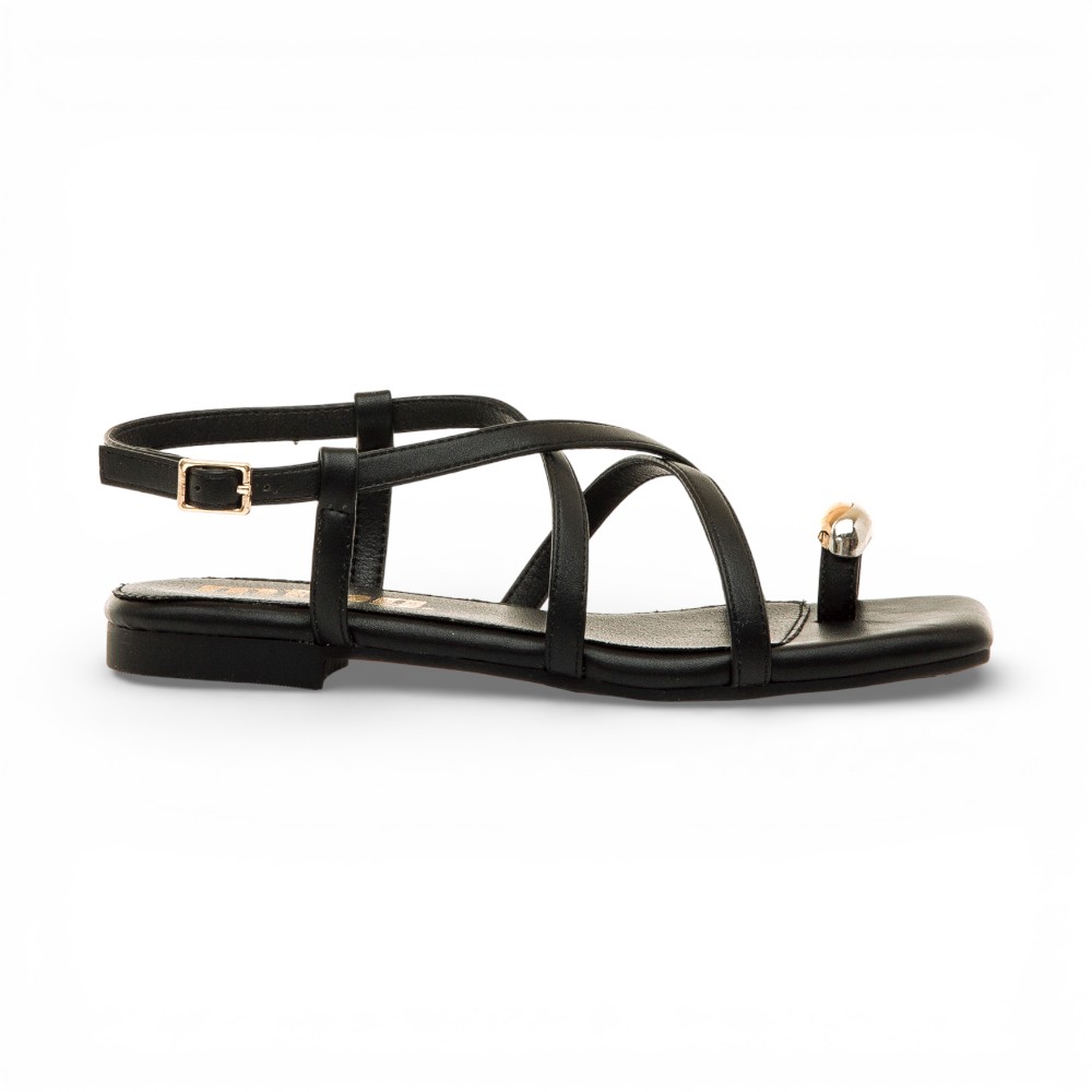Sandalias Mustang modelo 55681 en color Negro