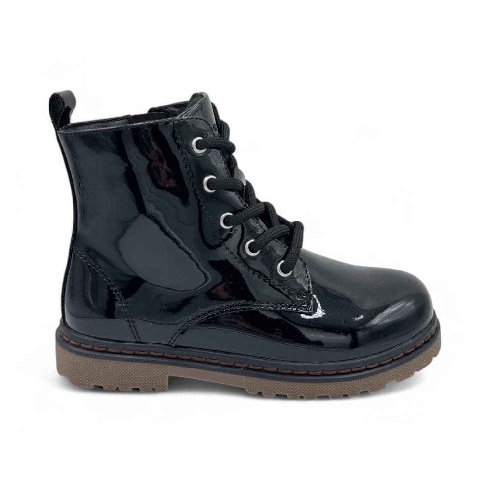 Botas Xti modelo 151123 en color Negro