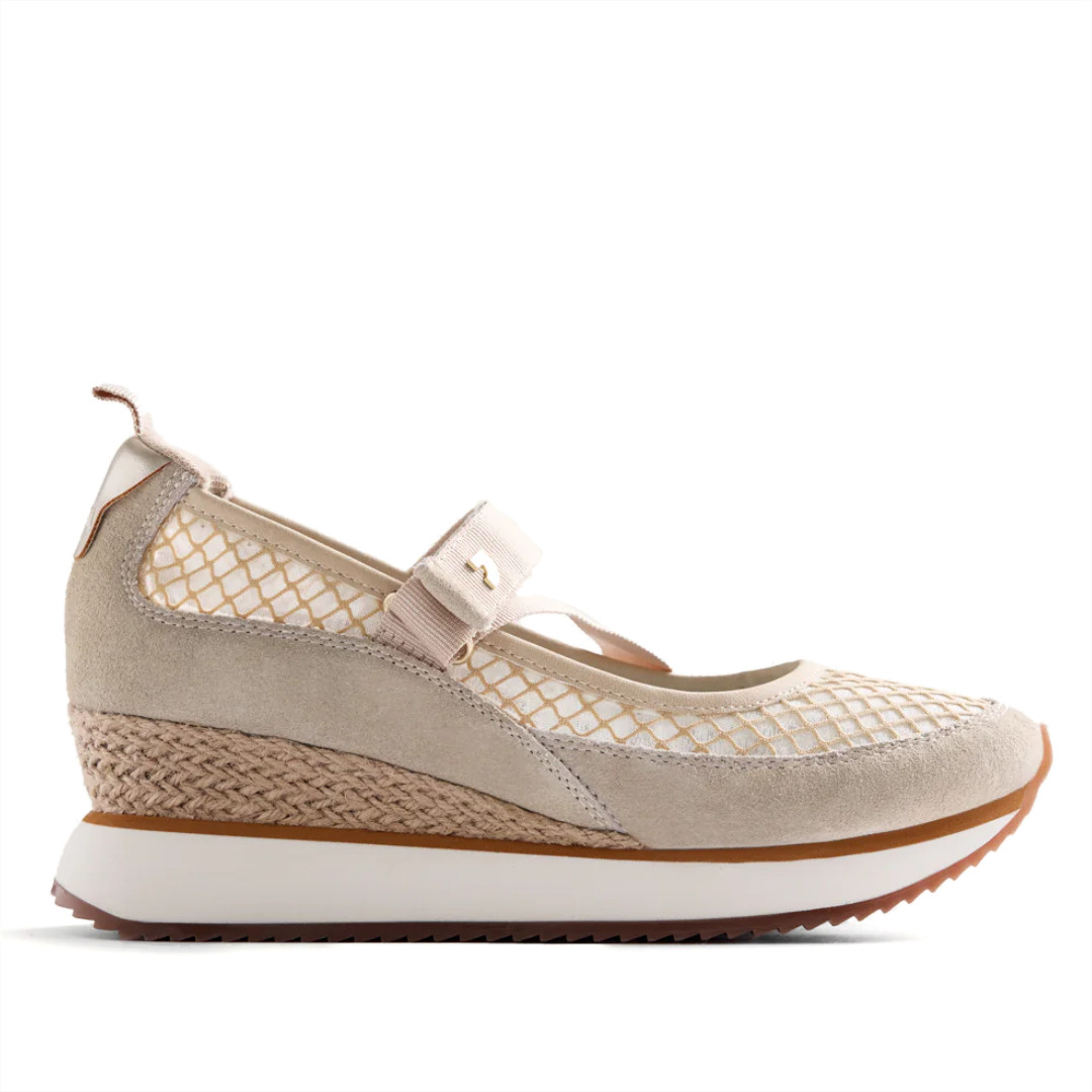 Zapatillas cuña Gioseppo beige de rejilla y cuña forrada kivik