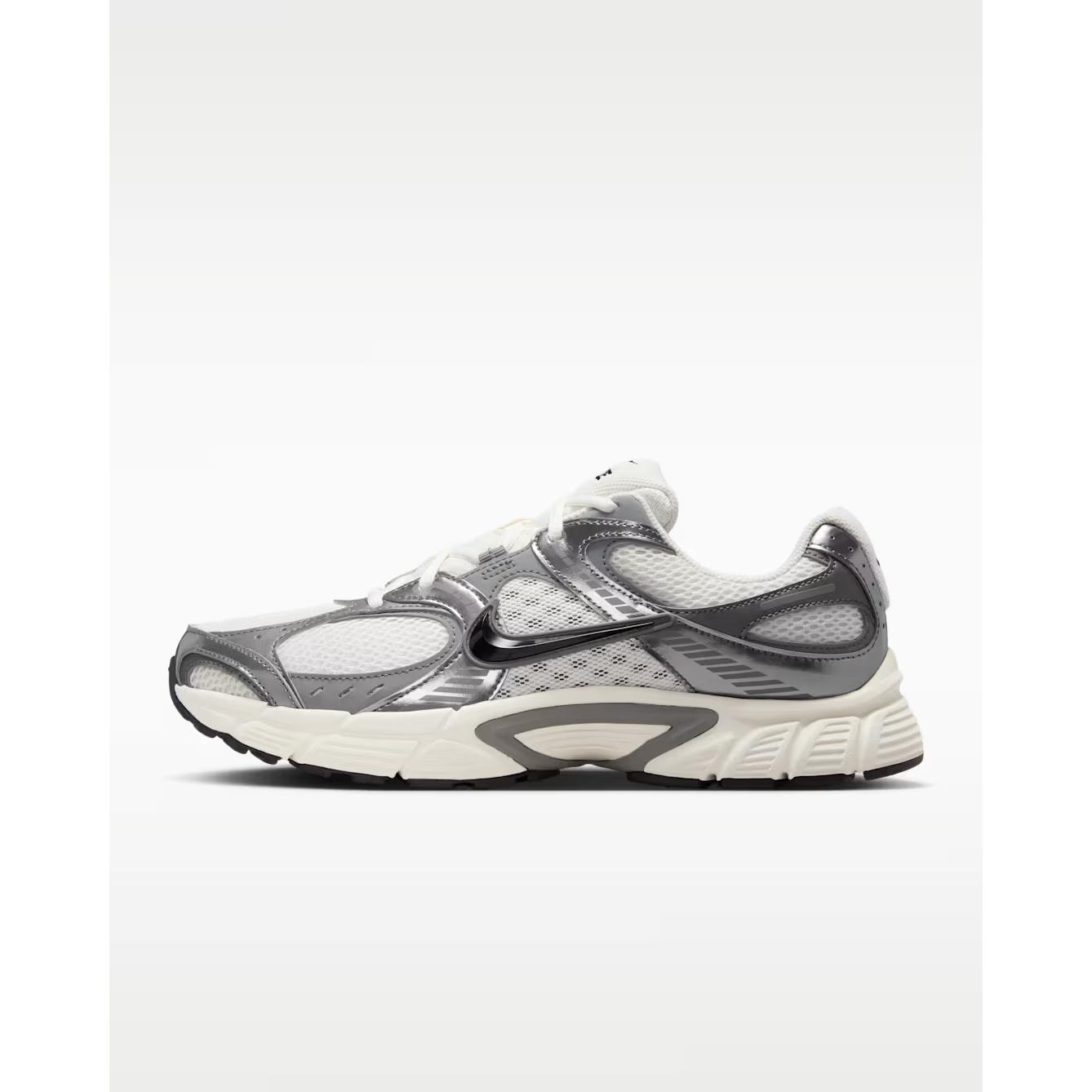 Zapatilla Nike V5 RNR Blanca/Plata - Calzado casual para hombre - Retrorunning - HJ5228 009
