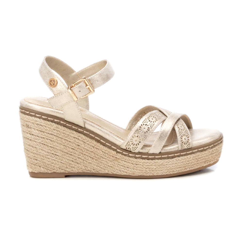 Sandalias Xti en color Dorado
