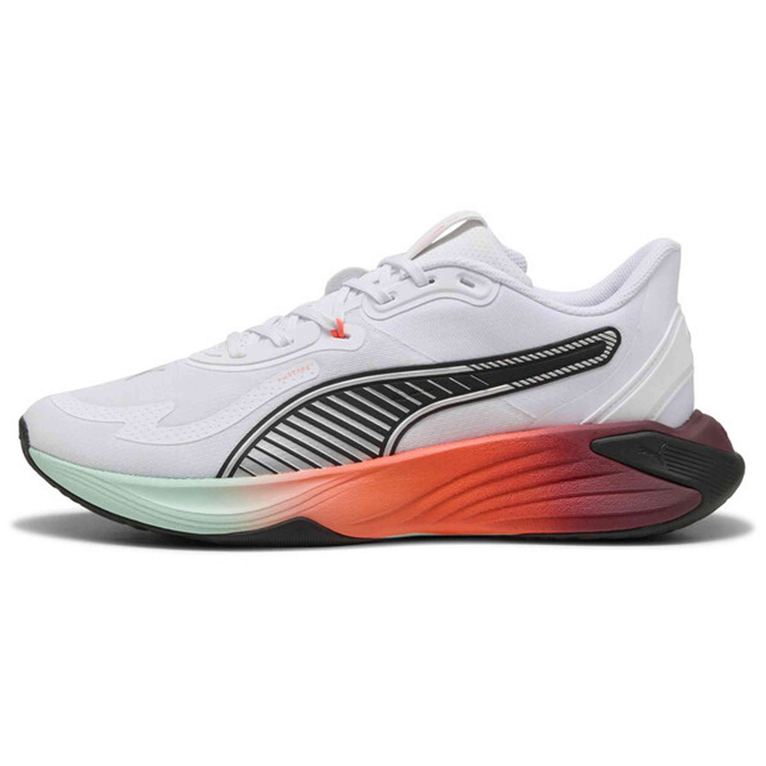 Calzado Puma en color Blanco